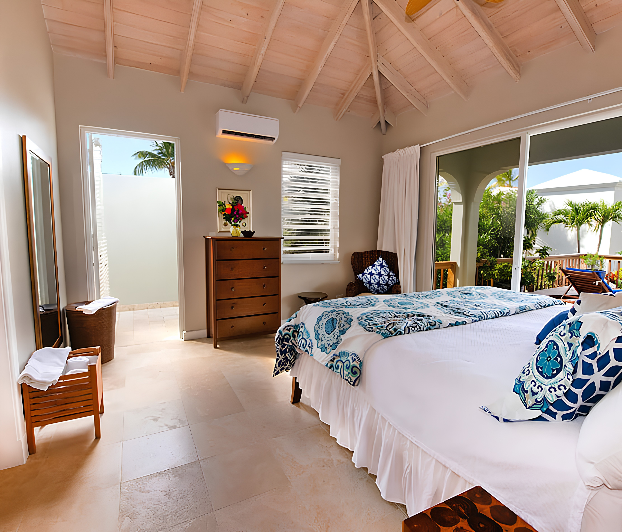 Mead's Bay Beachfront Villa Collection Mead's Bay