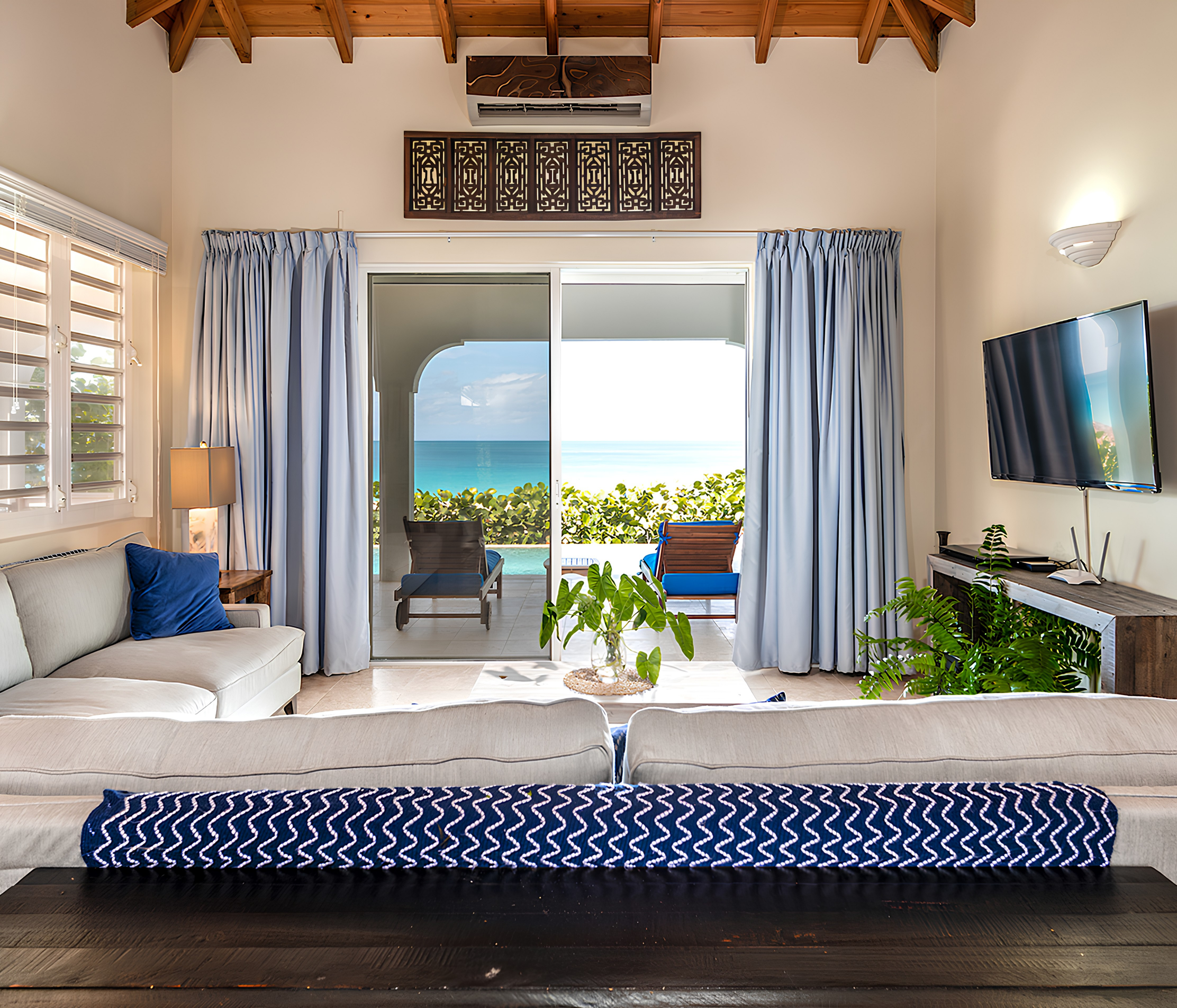 Mead's Bay Beachfront Villa Collection Mead's Bay