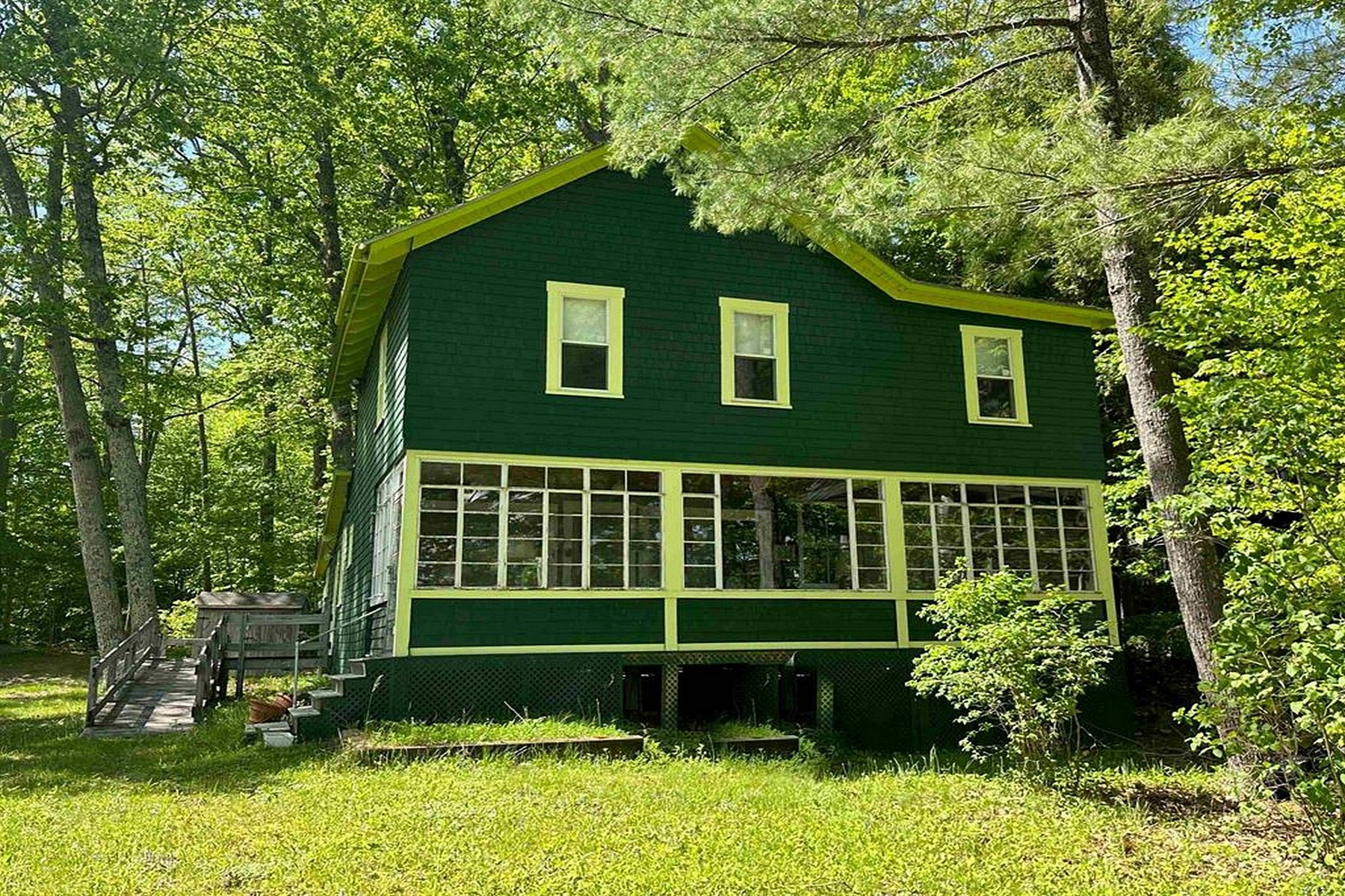 69 Bay Point Road