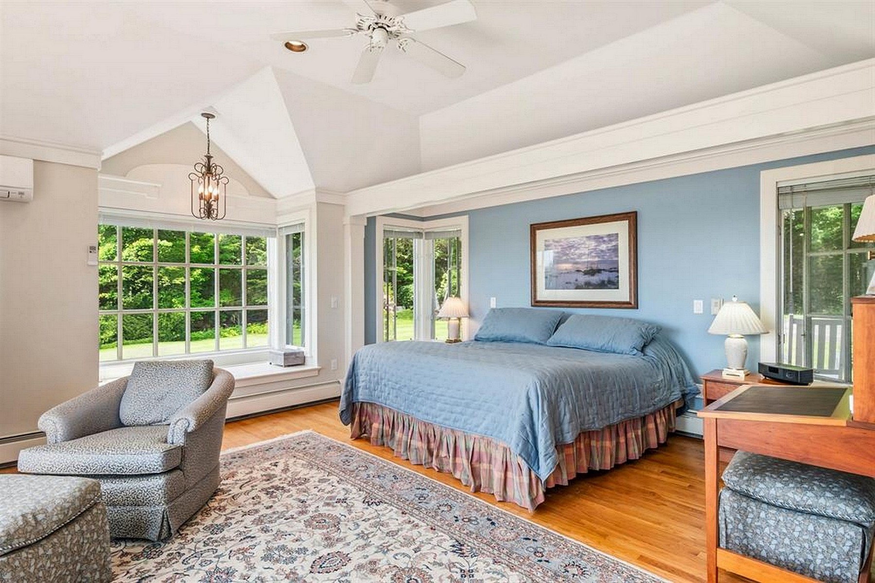 54 Harbor Hill Road