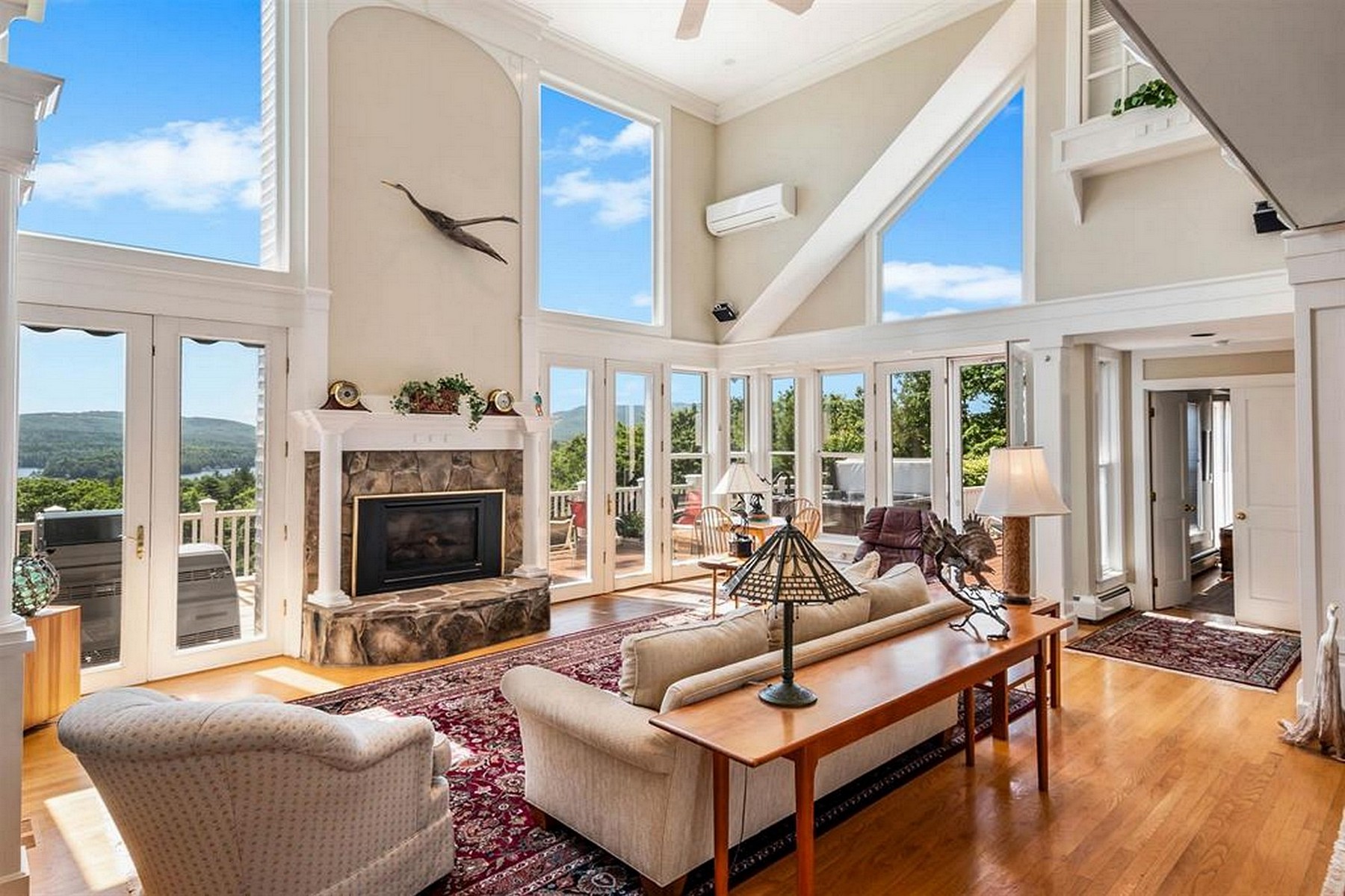 54 Harbor Hill Road