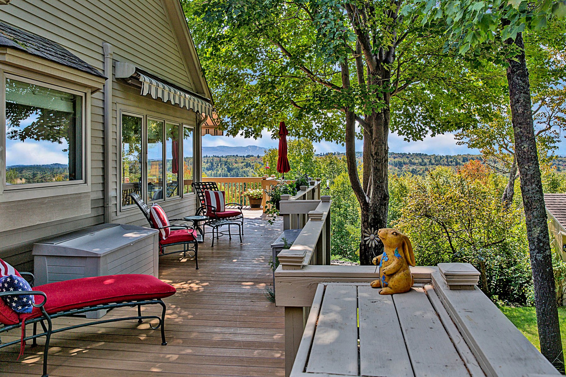 216 Woodland Trace