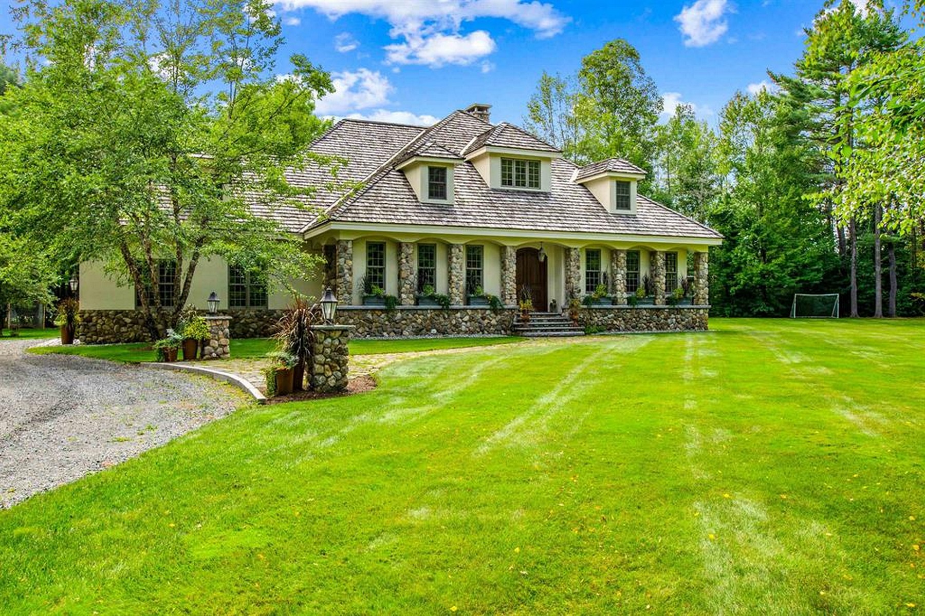 44 Buker Way
