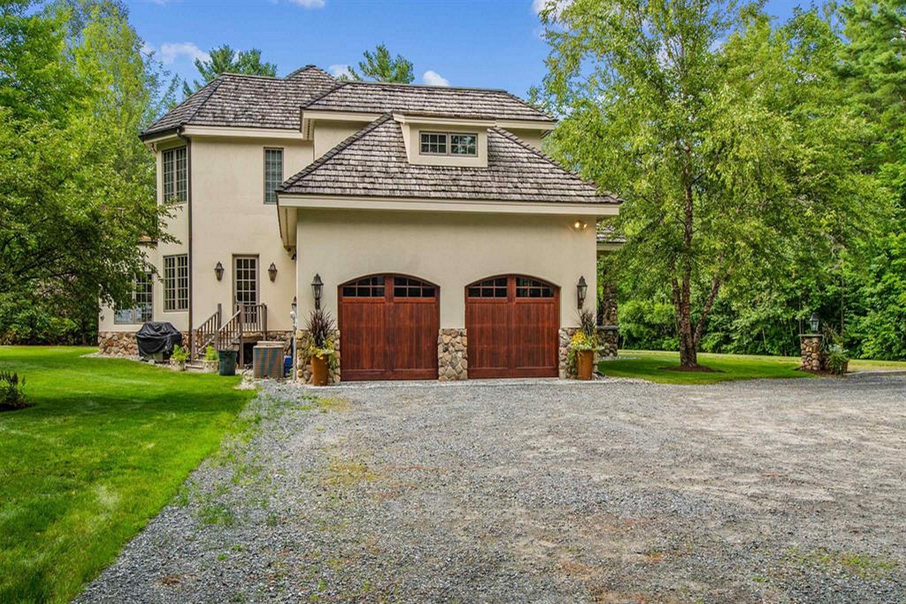 44 Buker Way