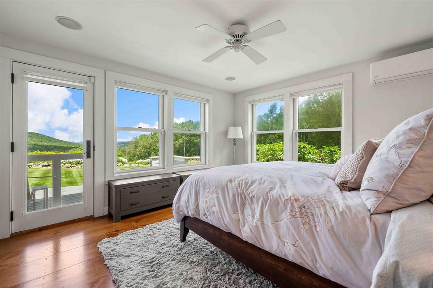 306 Mountain Road