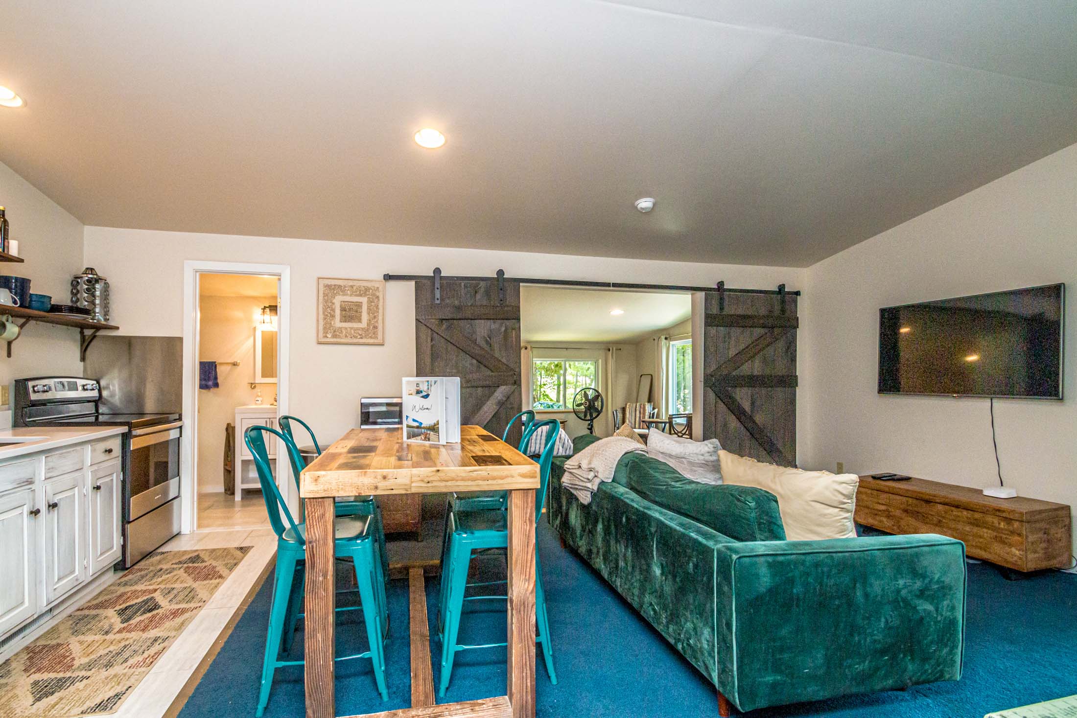 5 Frazier Avenue