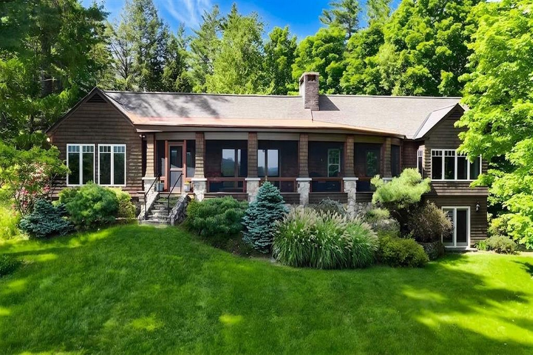 16 Heritage Drive