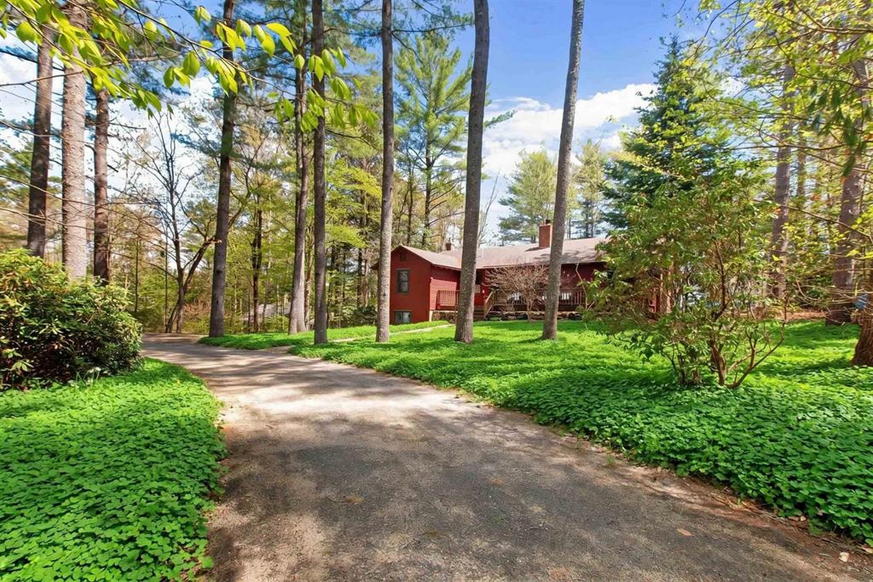 1807 Little Sunapee Road