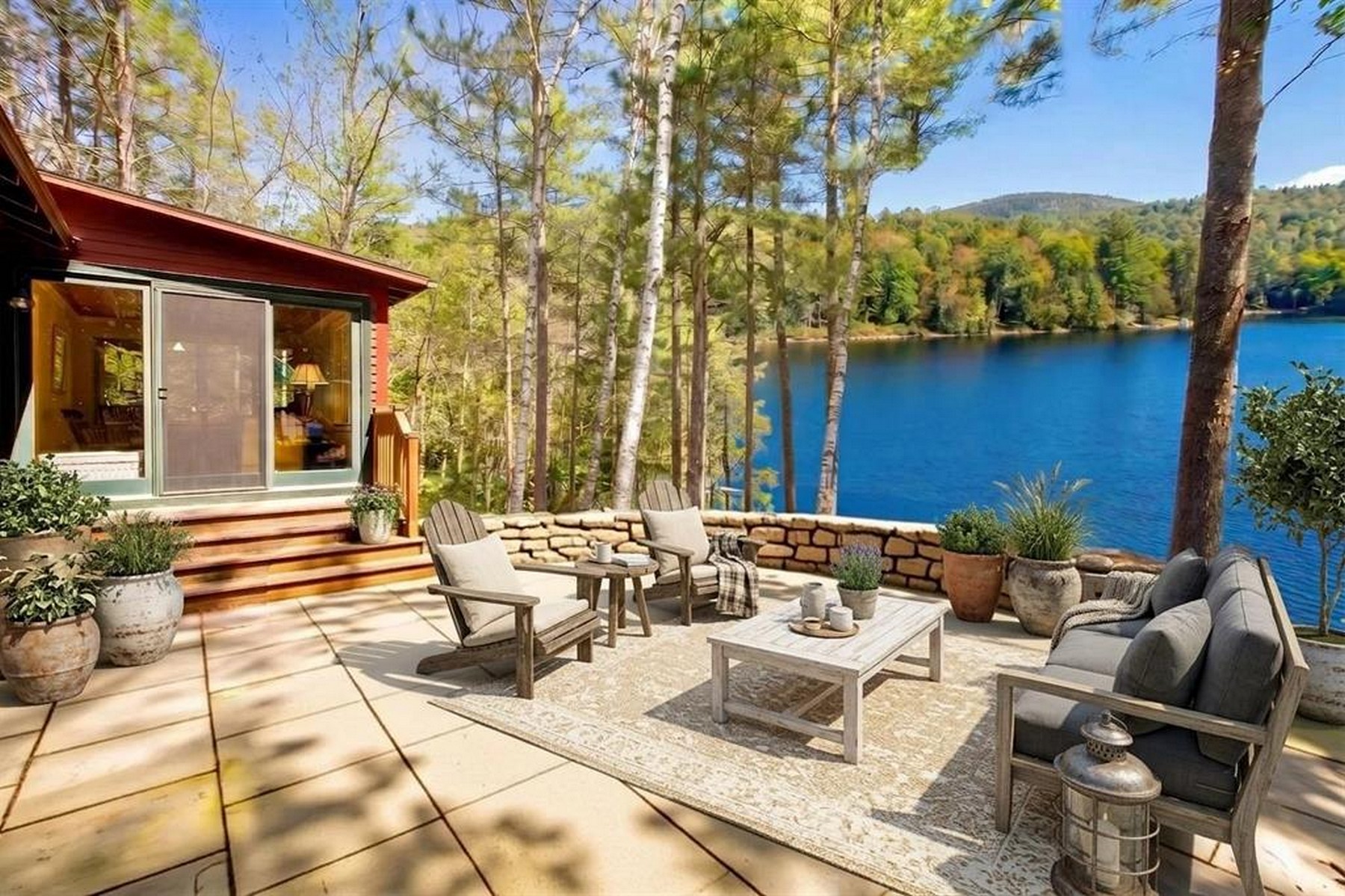 1807 Little Sunapee Road