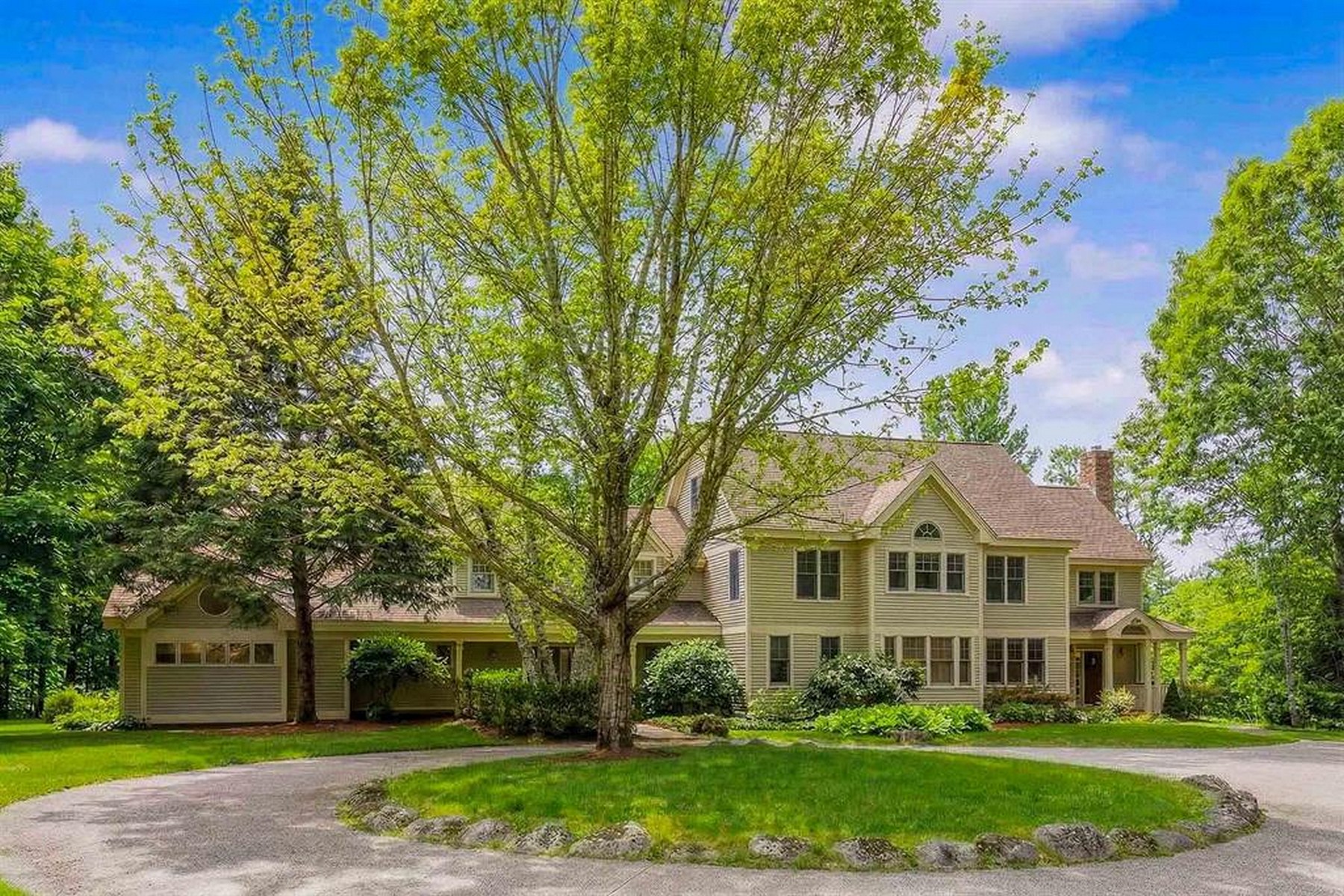 35 Wilmot Center Road