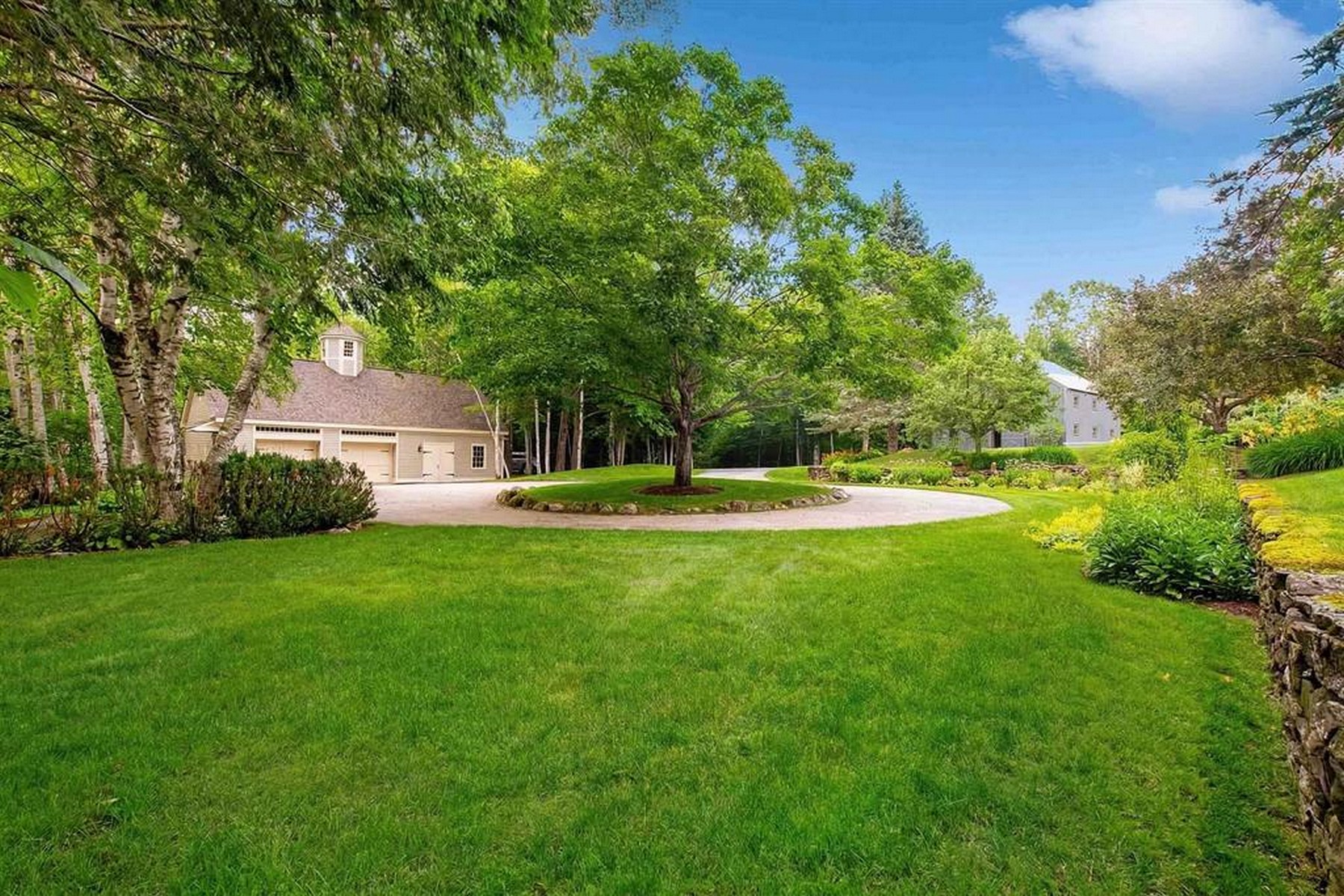 35 Wilmot Center Road