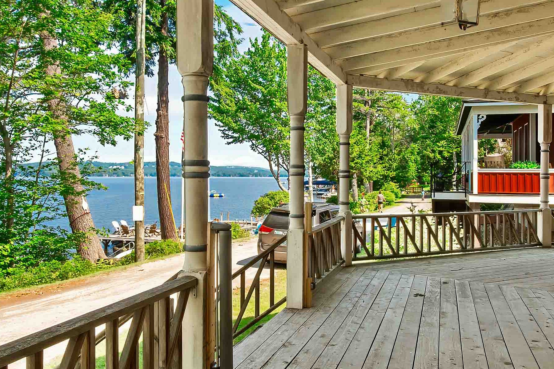 5 Lakeside Road