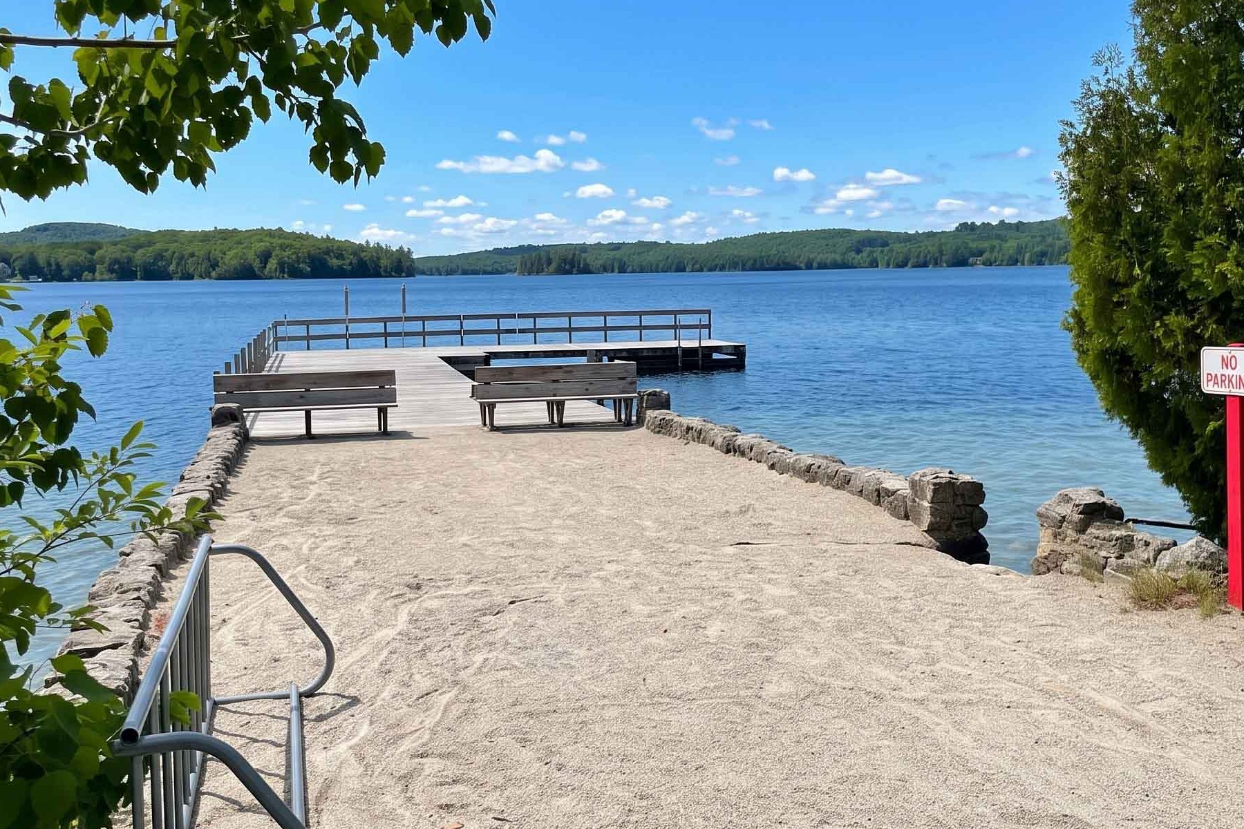 5 Lakeside Road