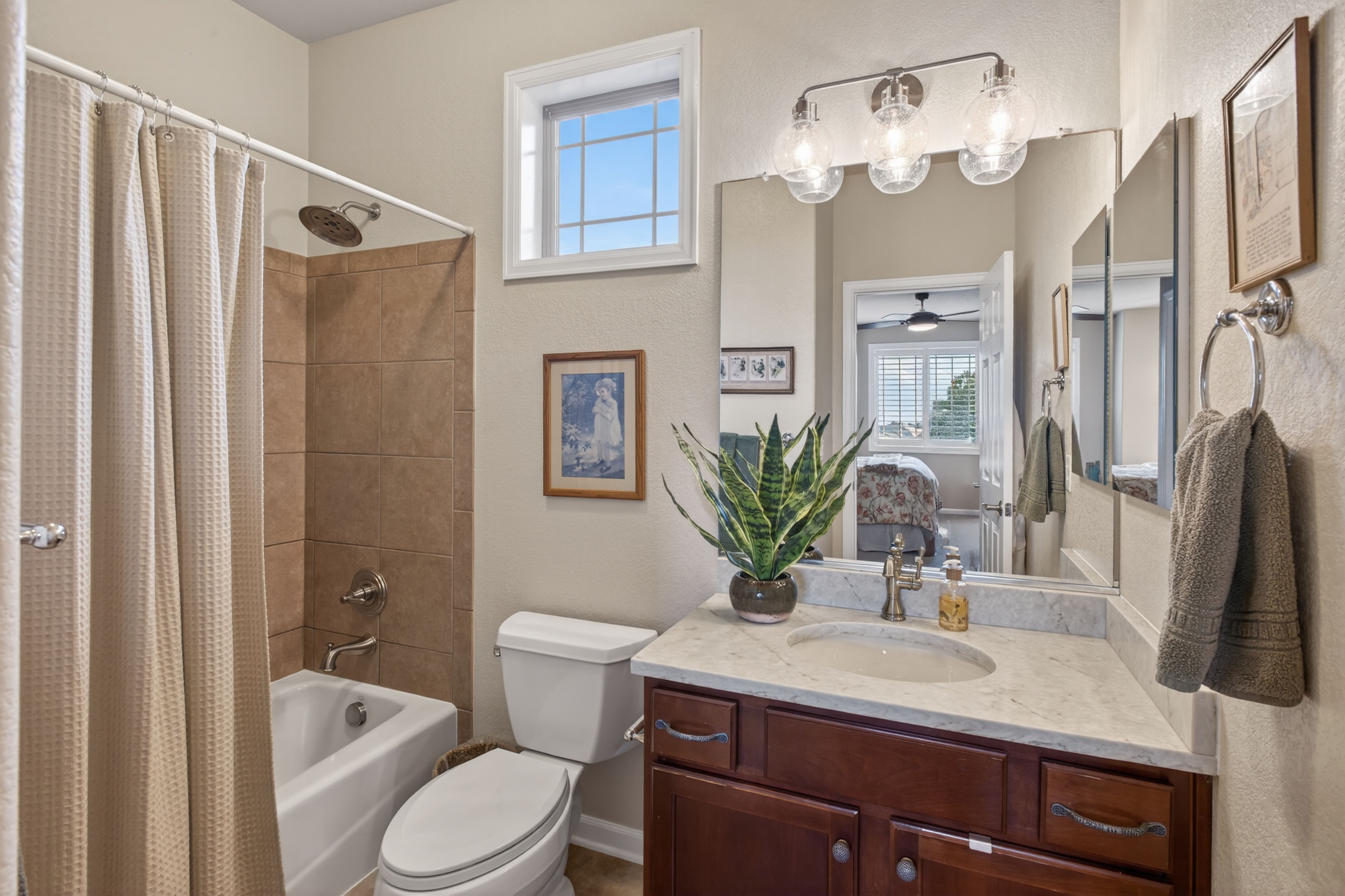 6257 Oxford Peak Court
