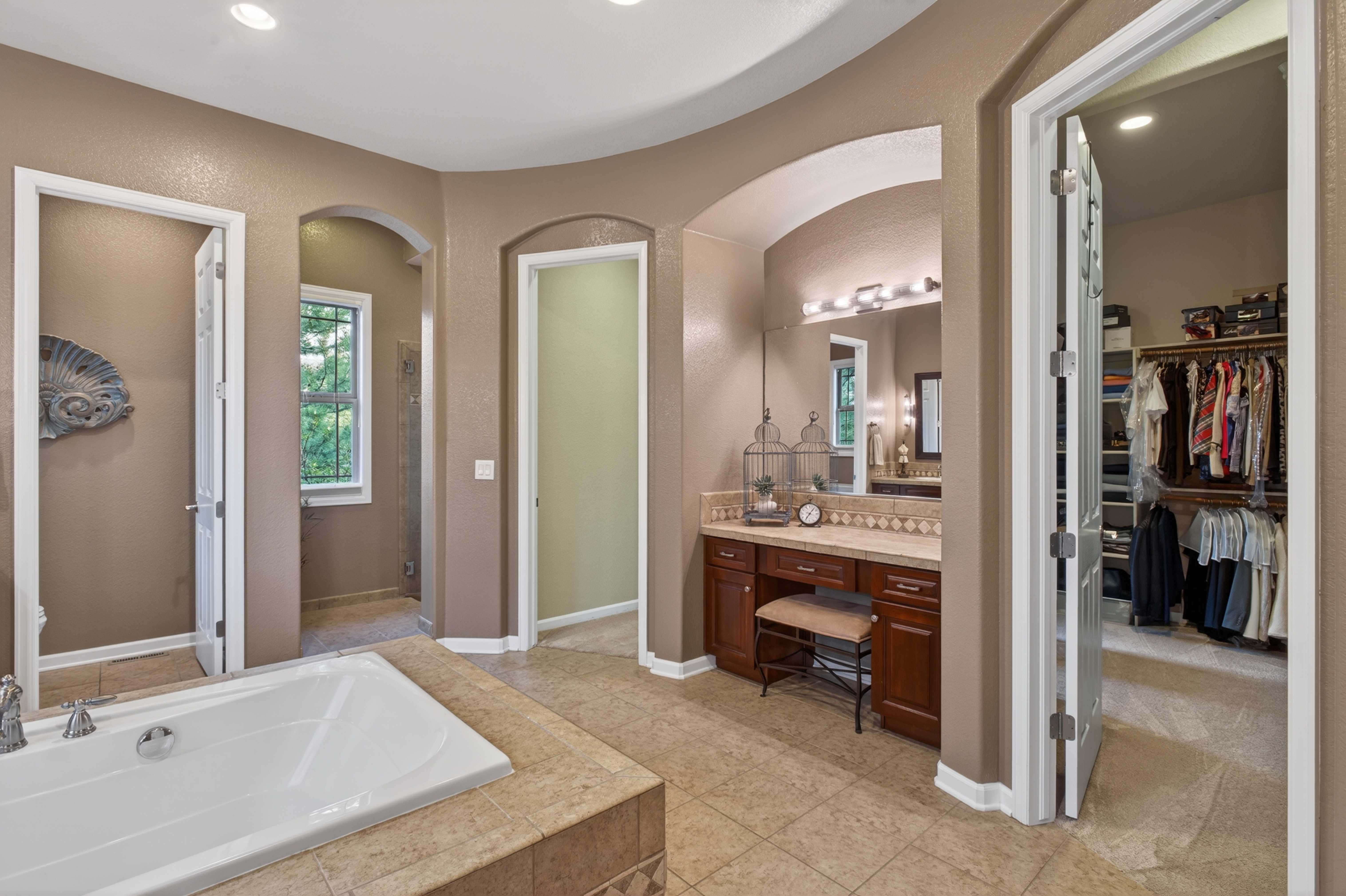 6257 Oxford Peak Court