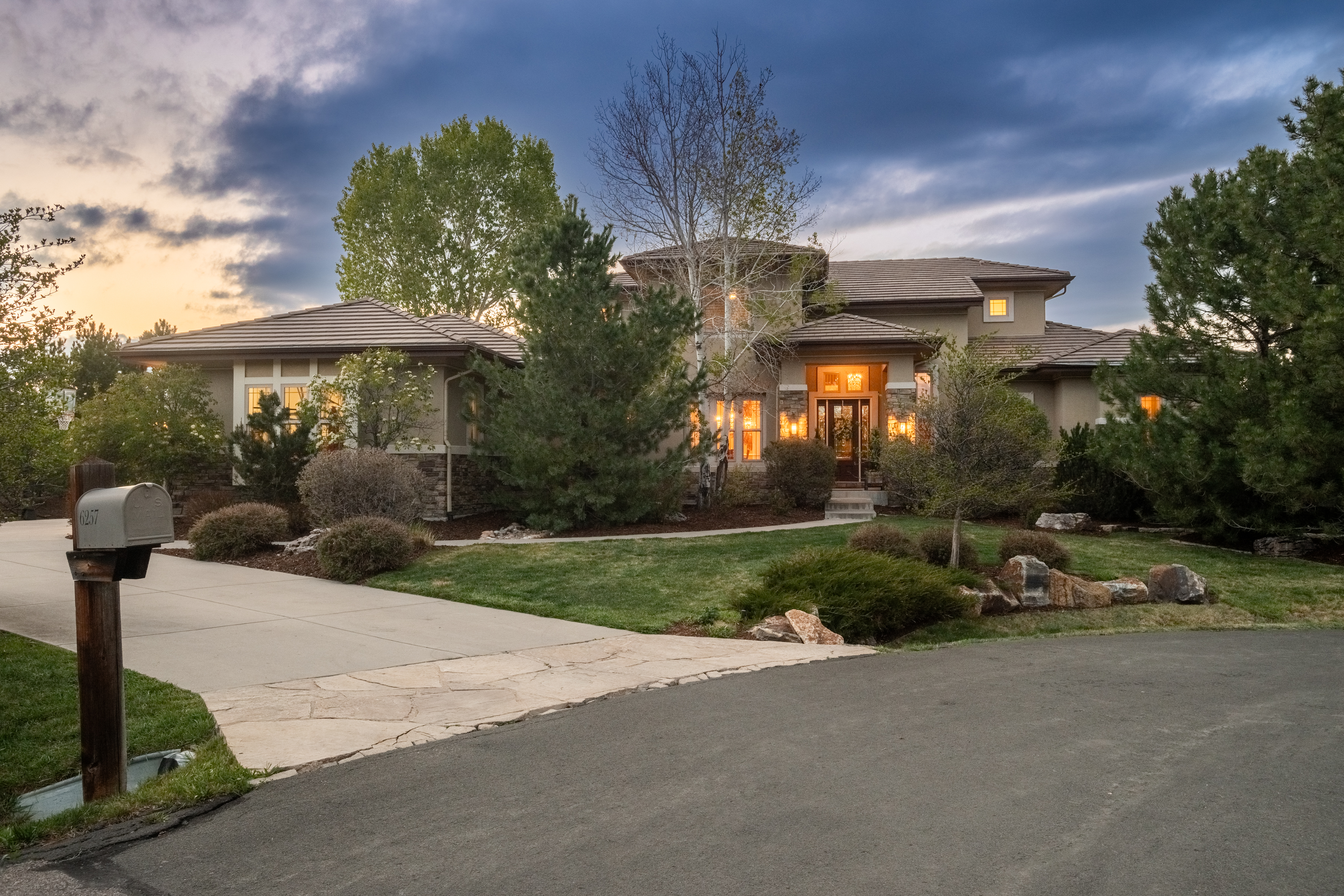 6257 Oxford Peak Court