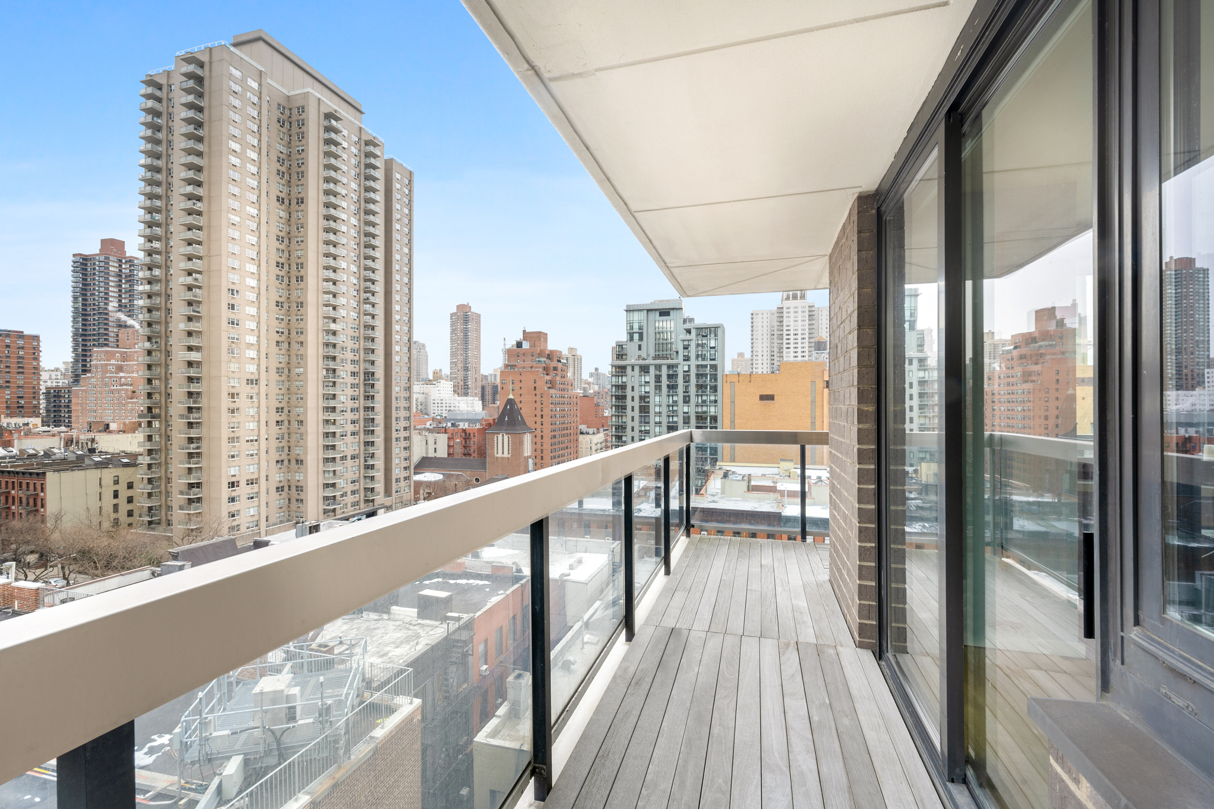 515 East 72nd Street 9L