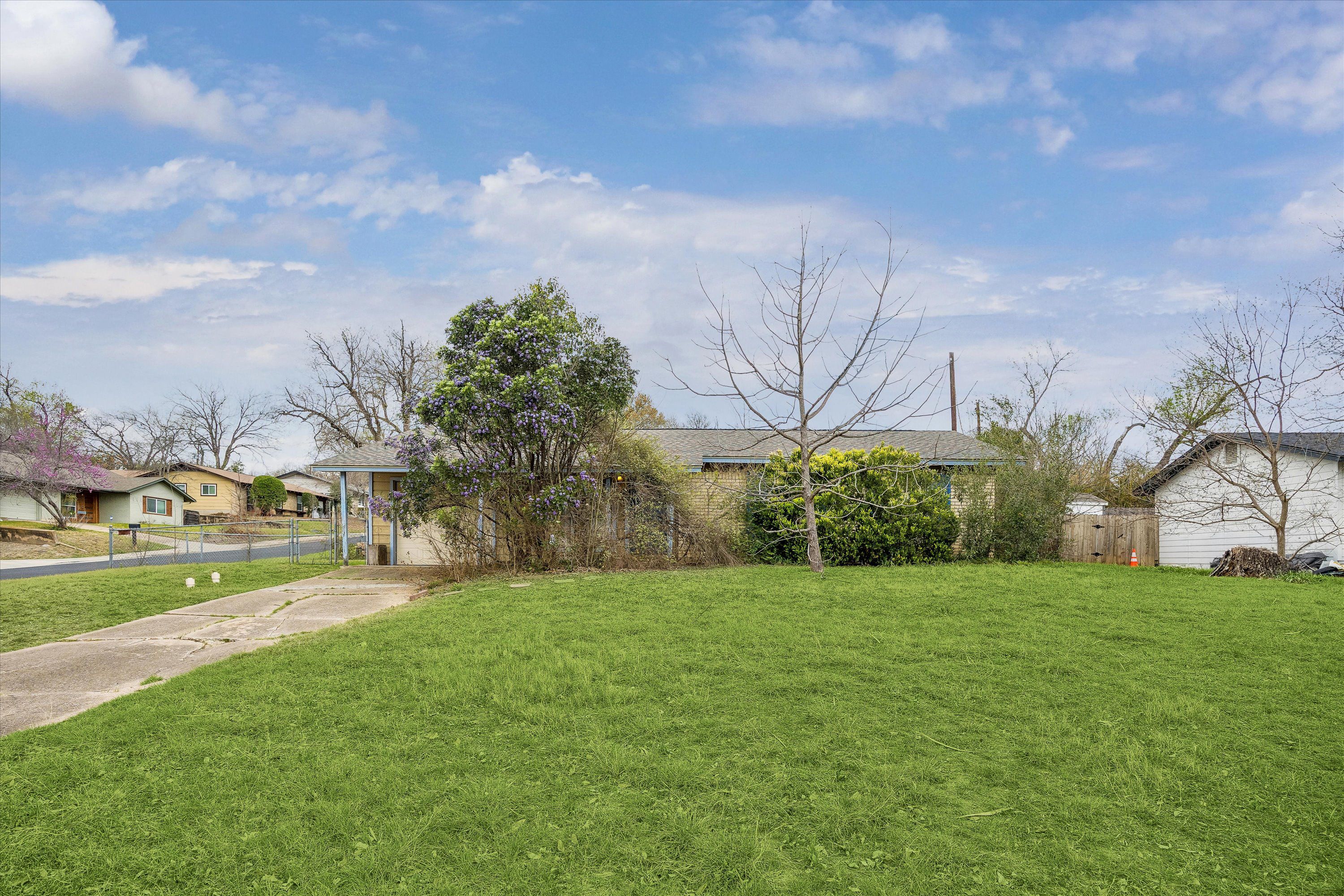 6811 Wake Forest Lane 