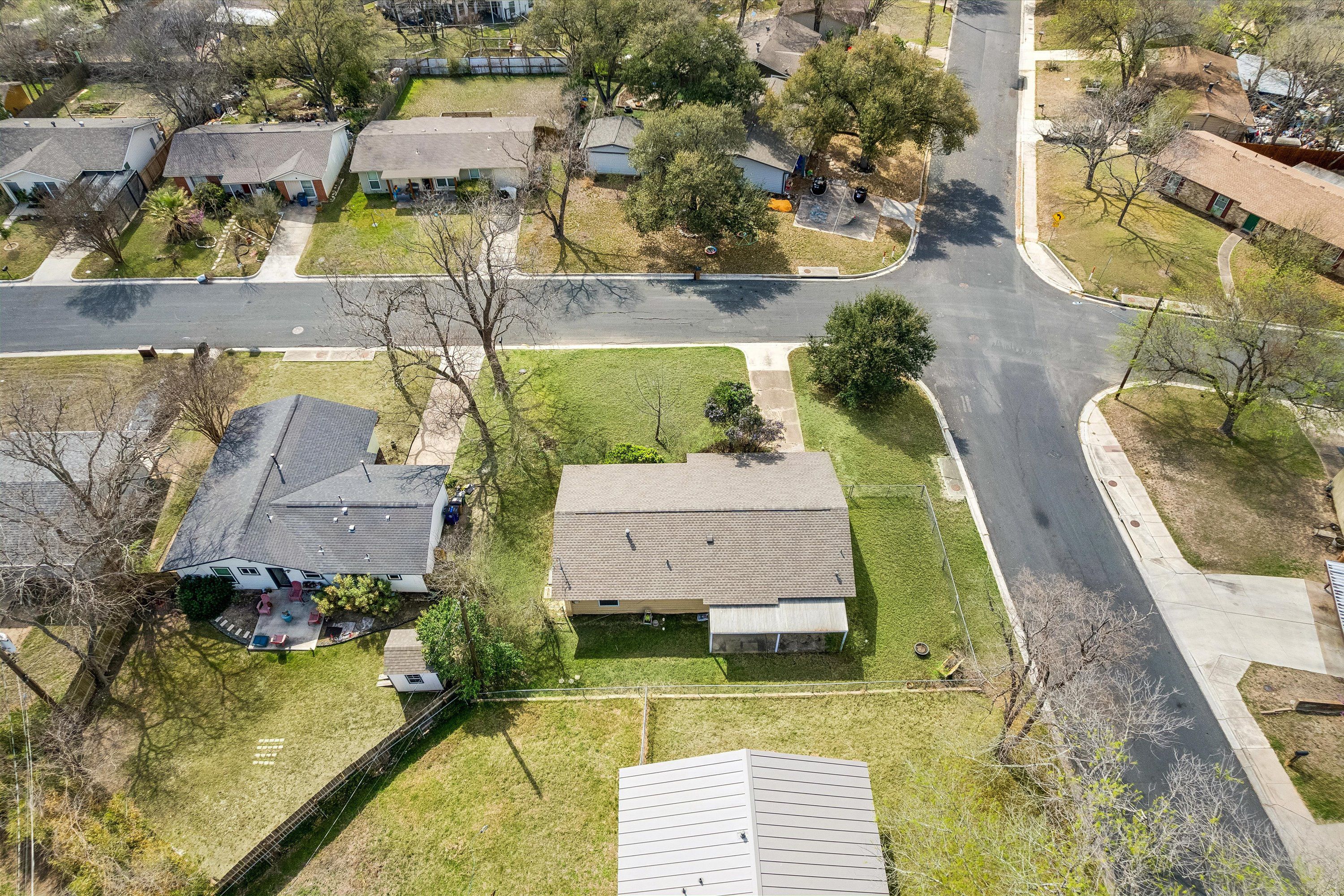 6811 Wake Forest Lane 