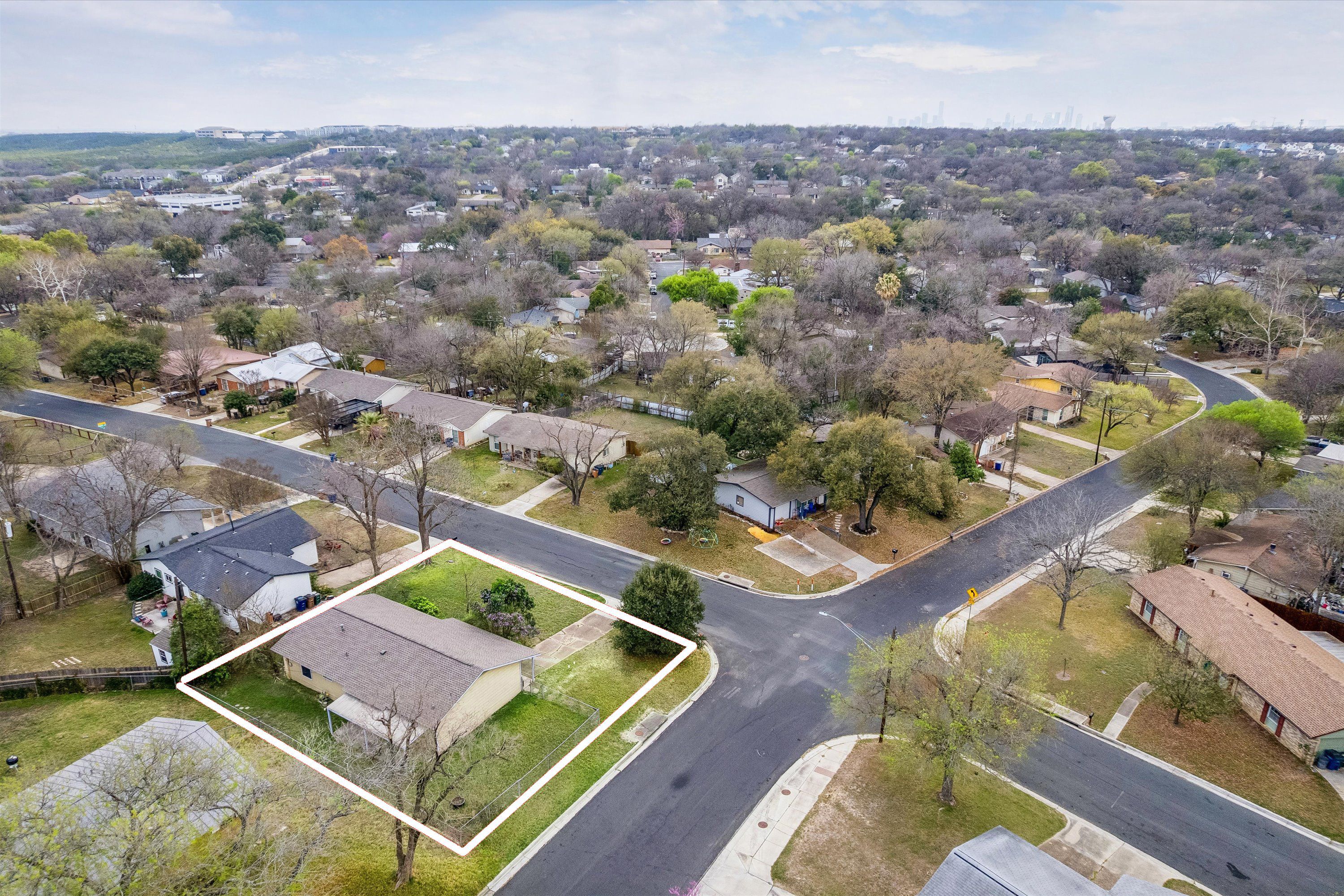 6811 Wake Forest Lane 