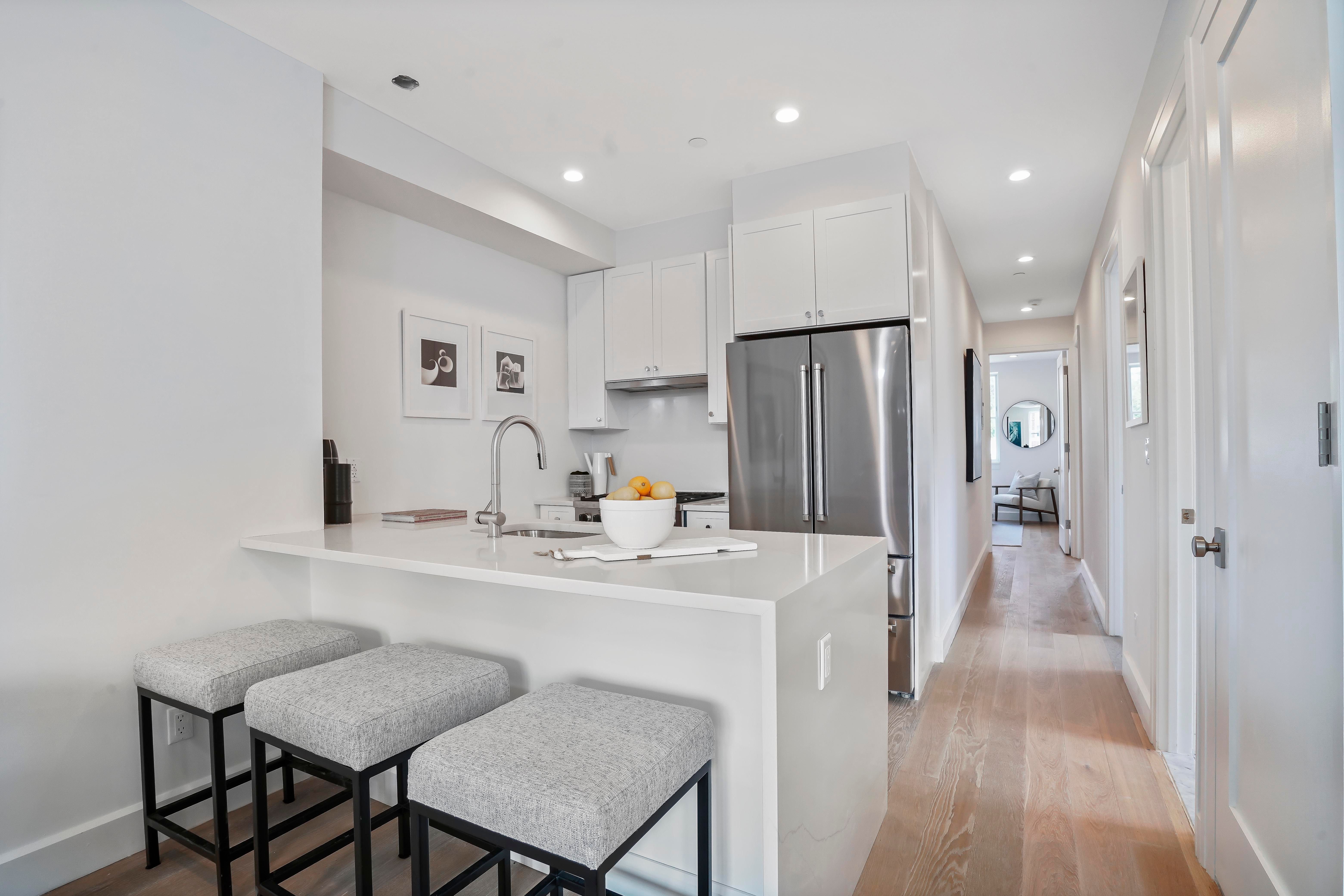 182 Minna Street , 3A