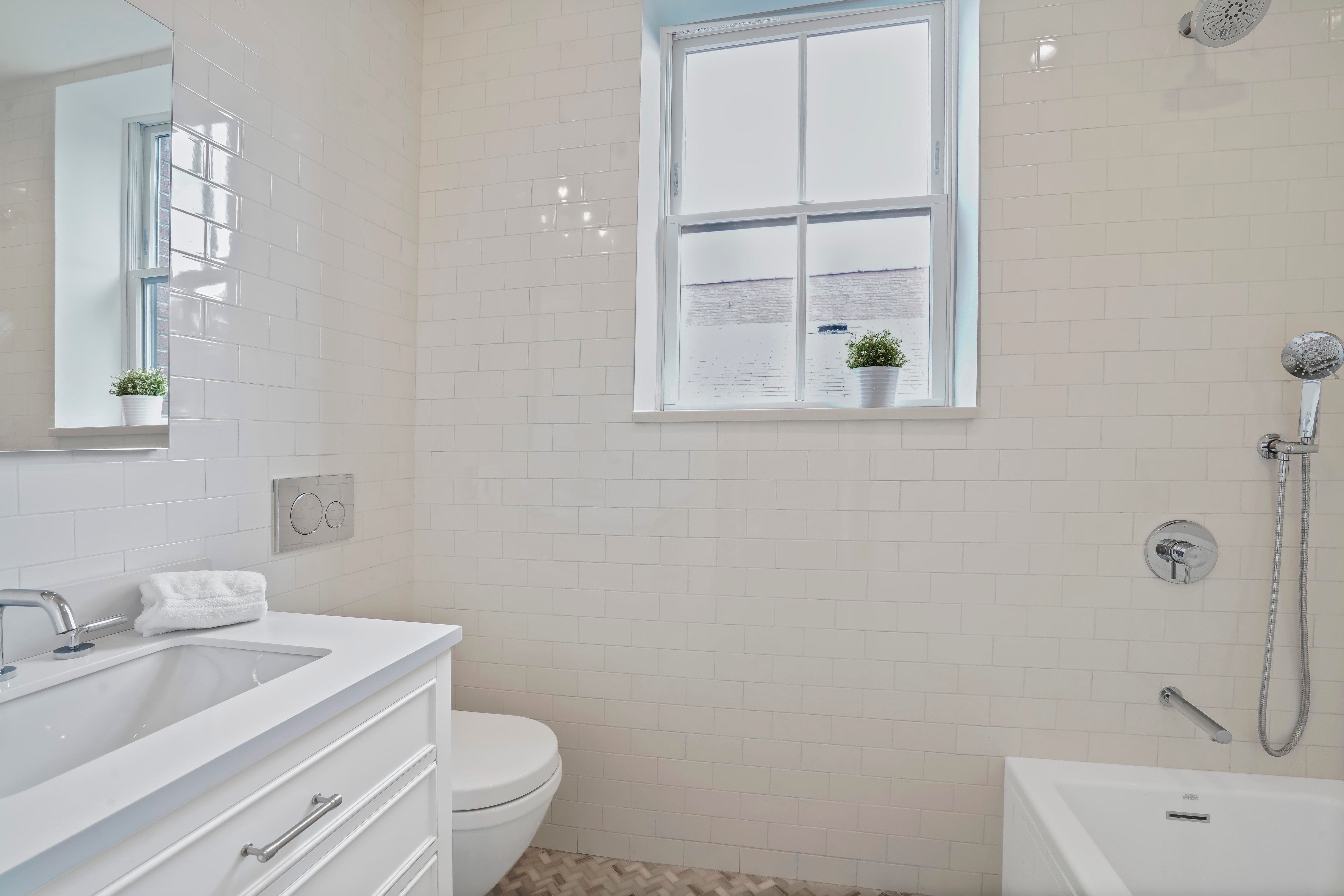 182 Minna Street , 3A