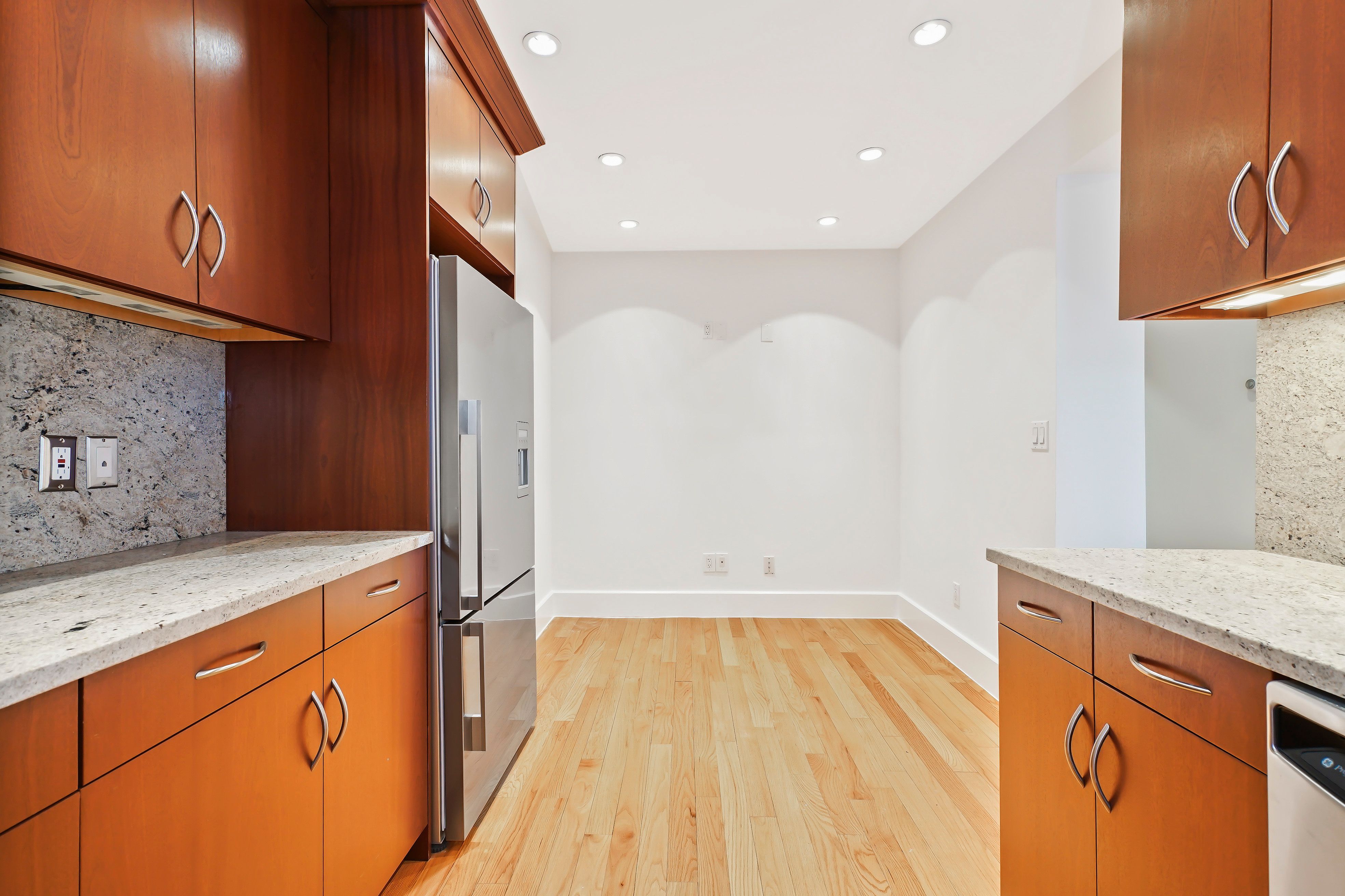 6833 Shore Road , 5D