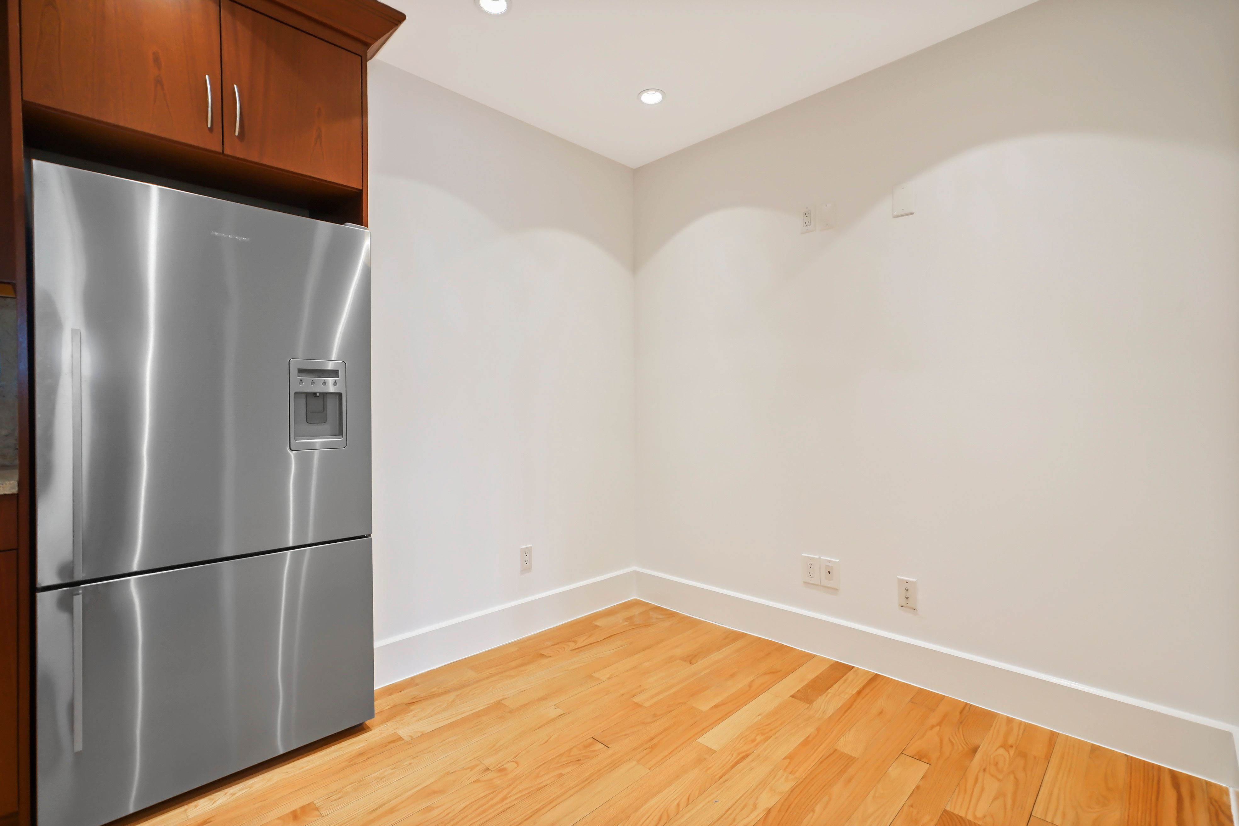 6833 Shore Road , 5D