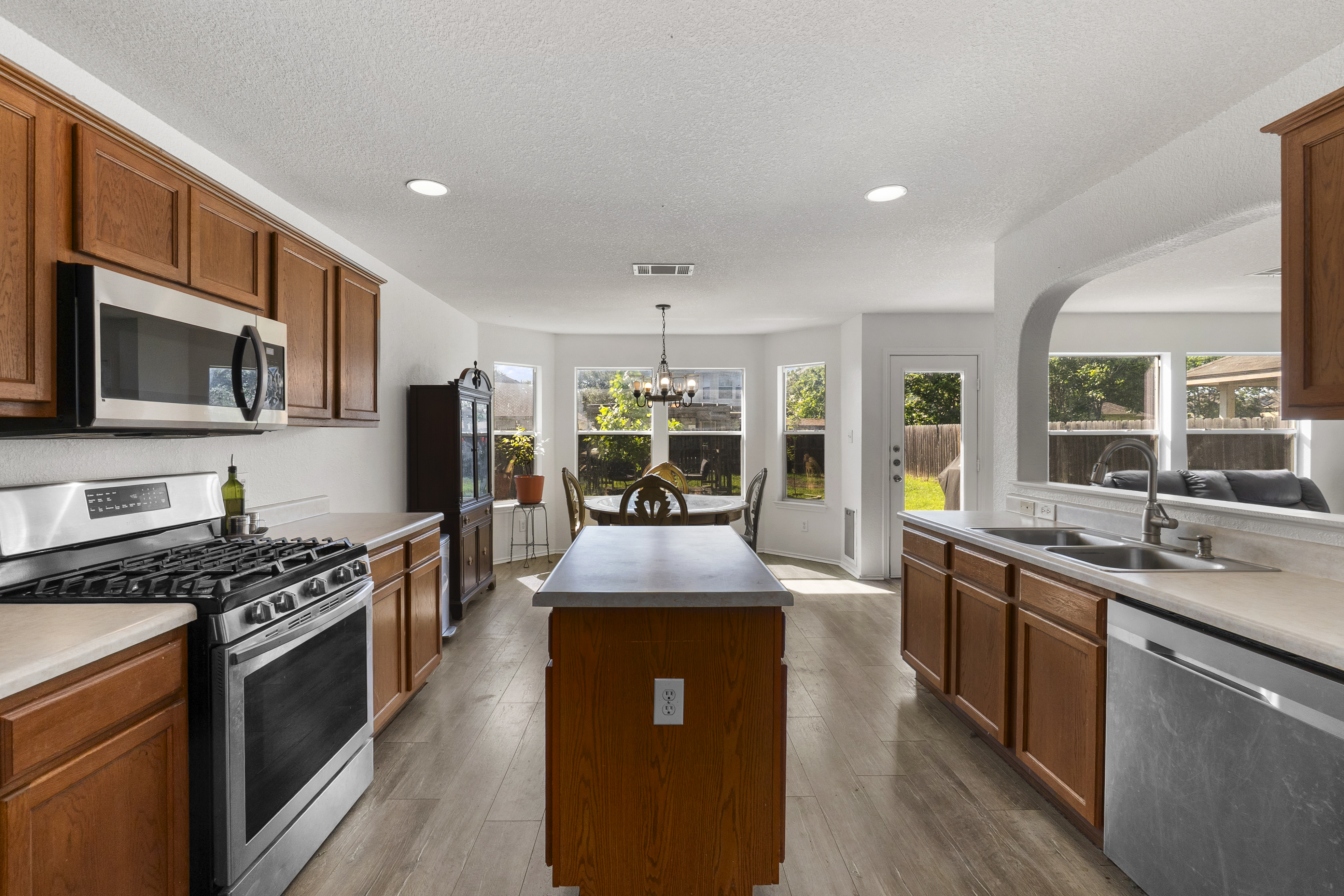 3406 Barksdale Drive 