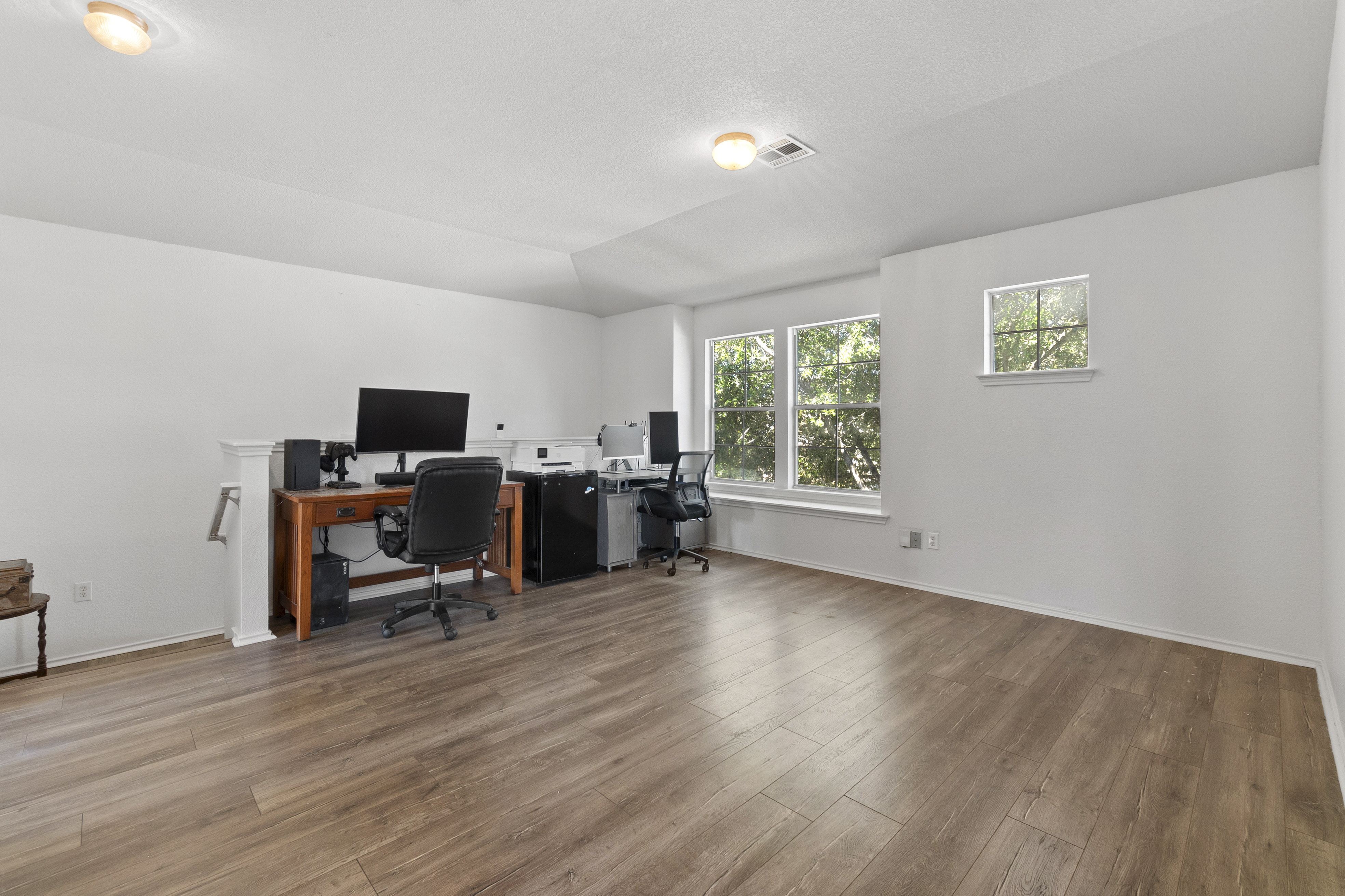 3406 Barksdale Drive 