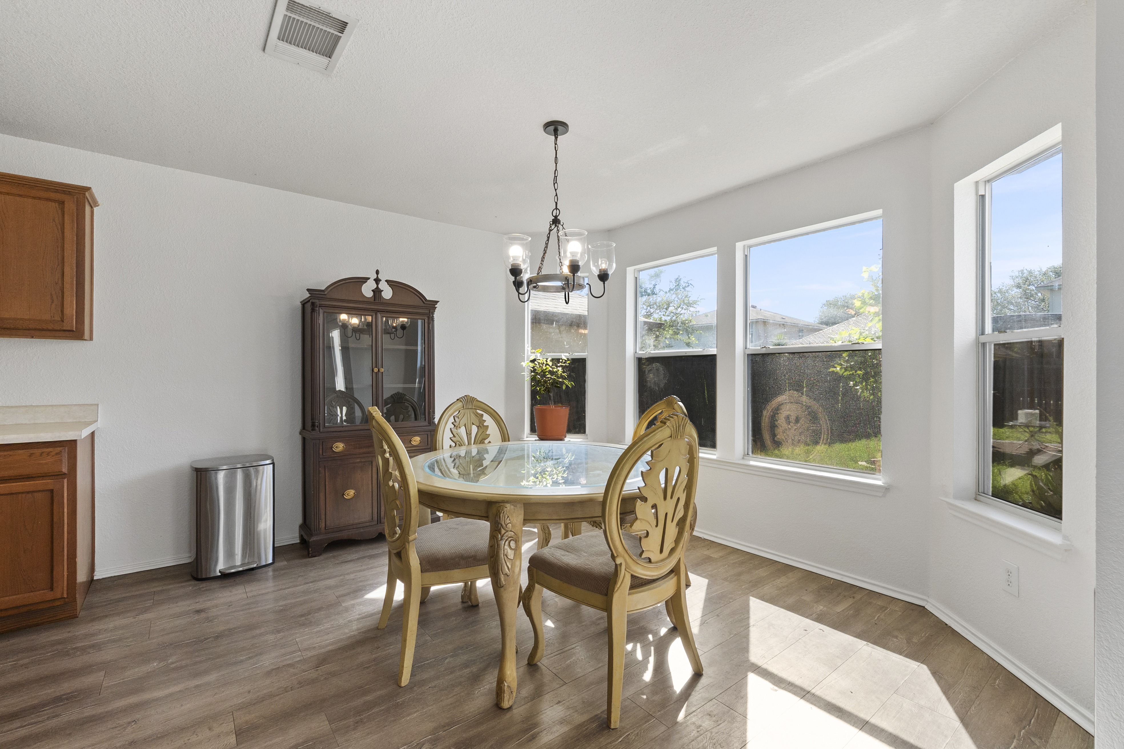 3406 Barksdale Drive 