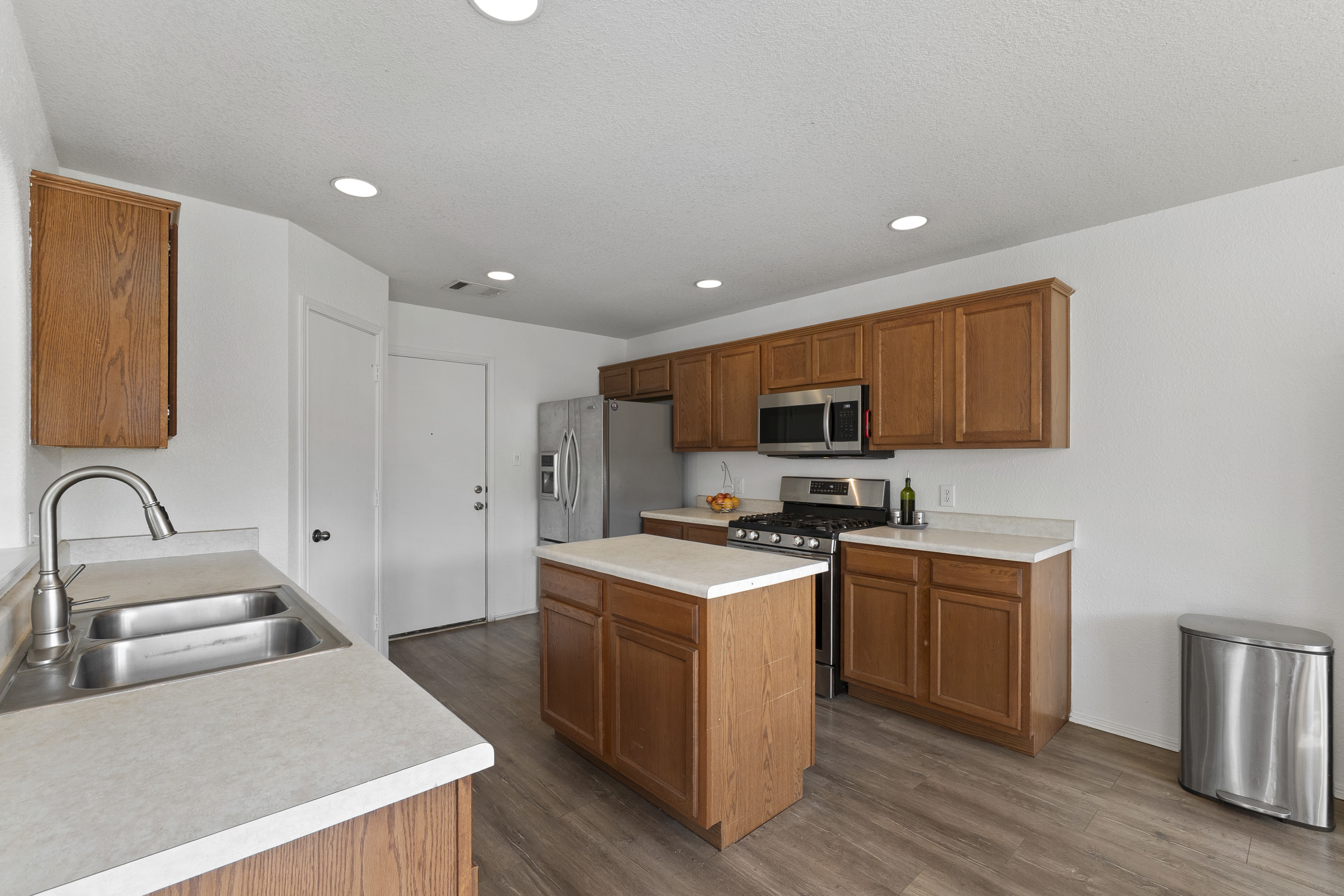 3406 Barksdale Drive 