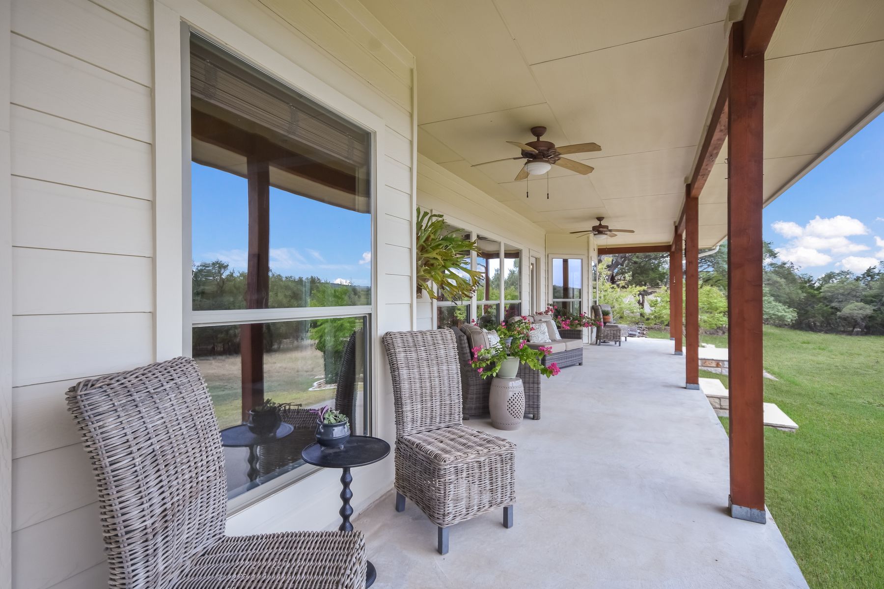 21523 Lakefront Drive 