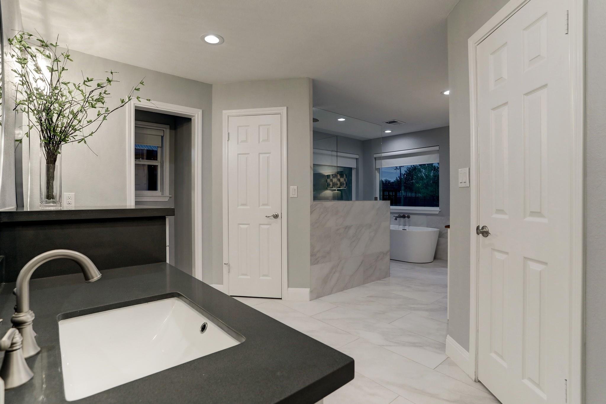 934 Layfair Place