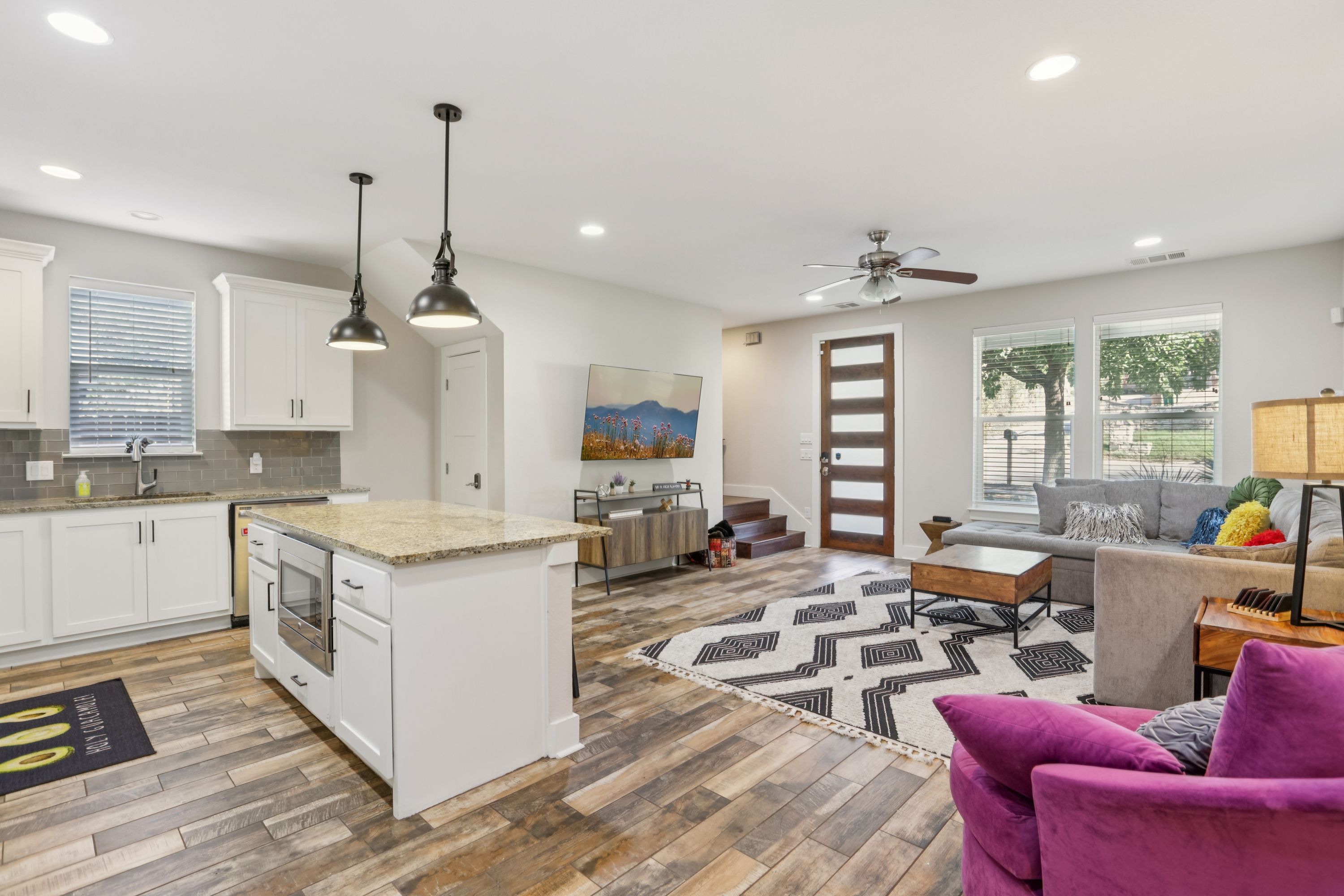 1206 Deloney Street Unit B