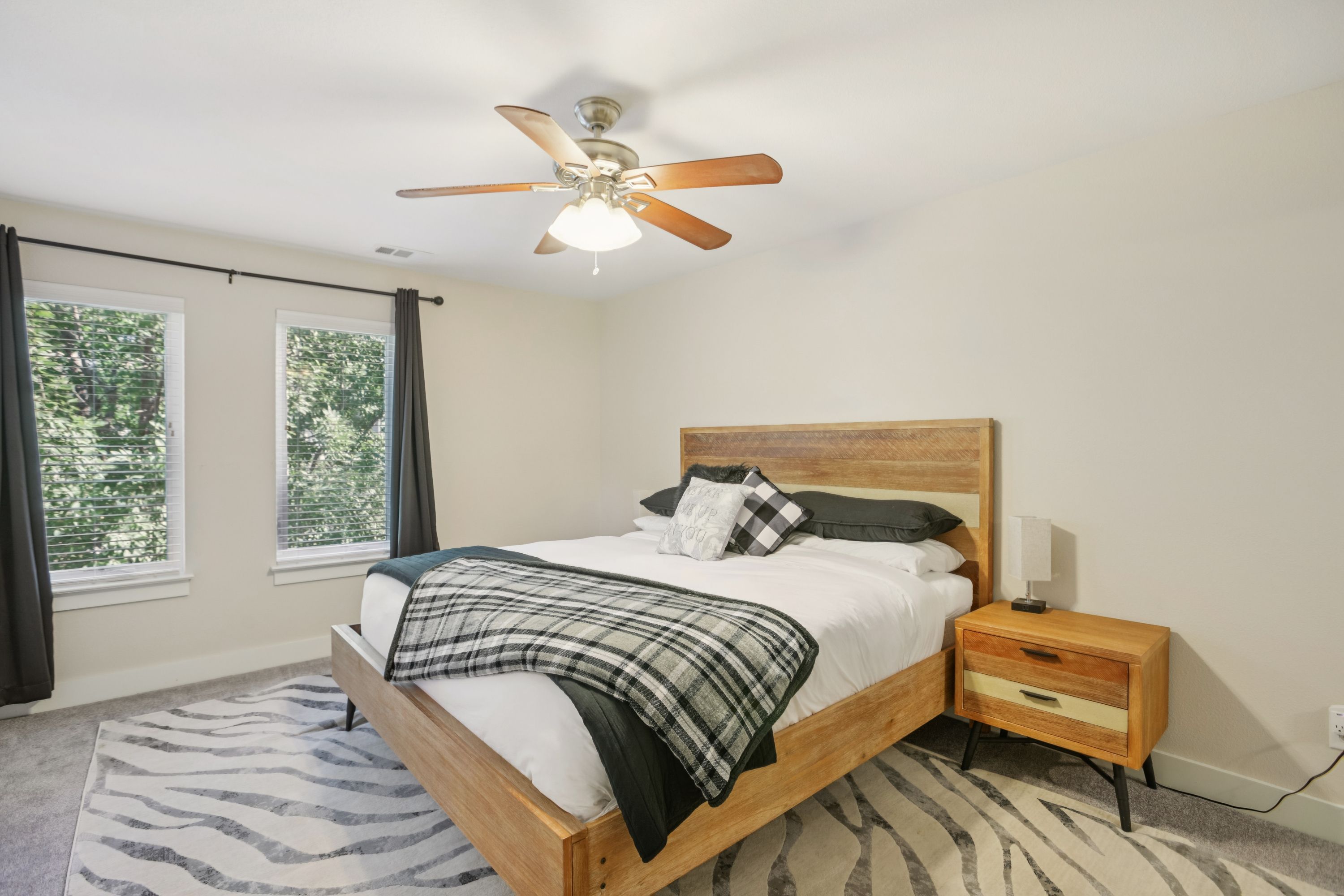1206 Deloney Street Unit B