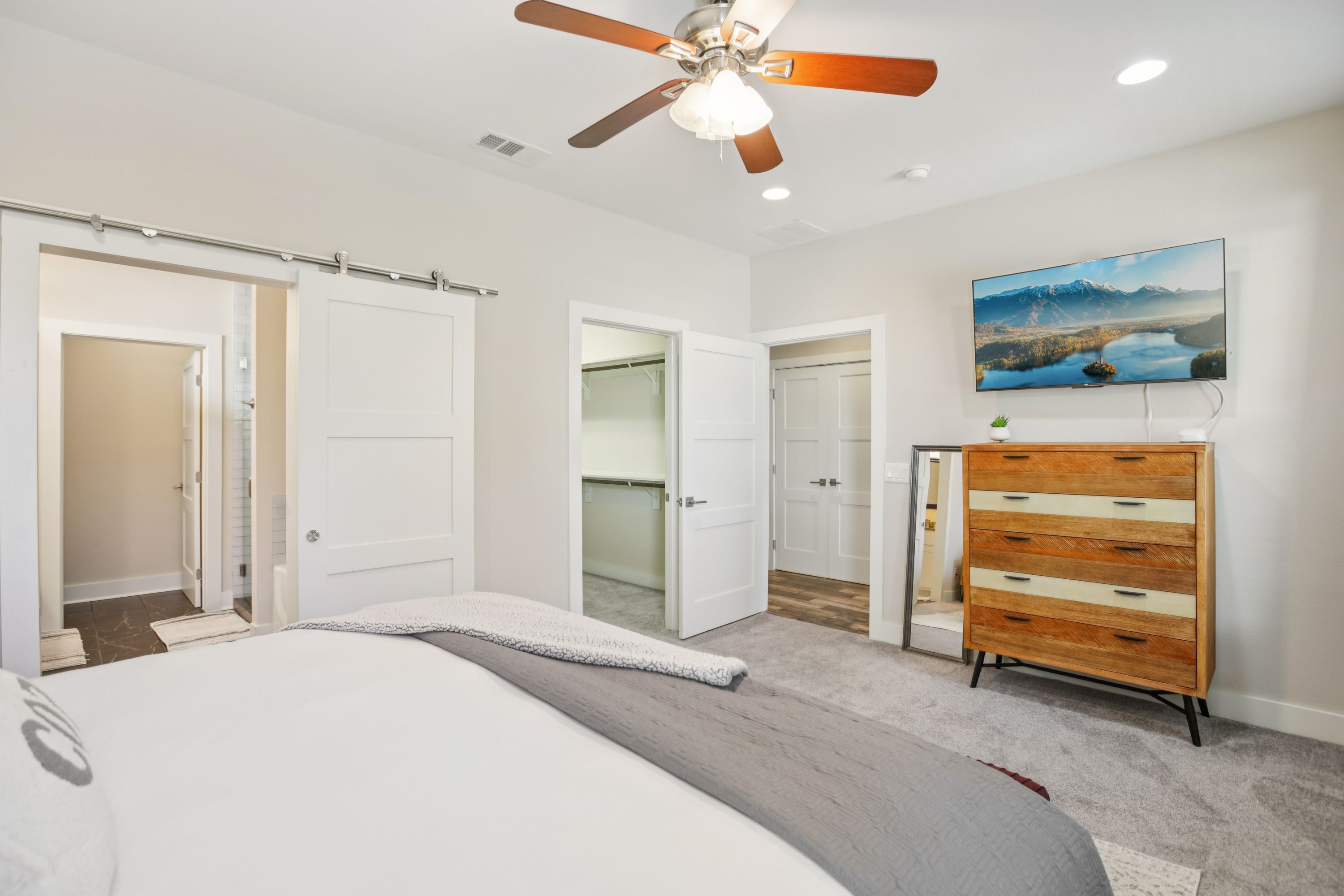 1206 Deloney Street Unit B