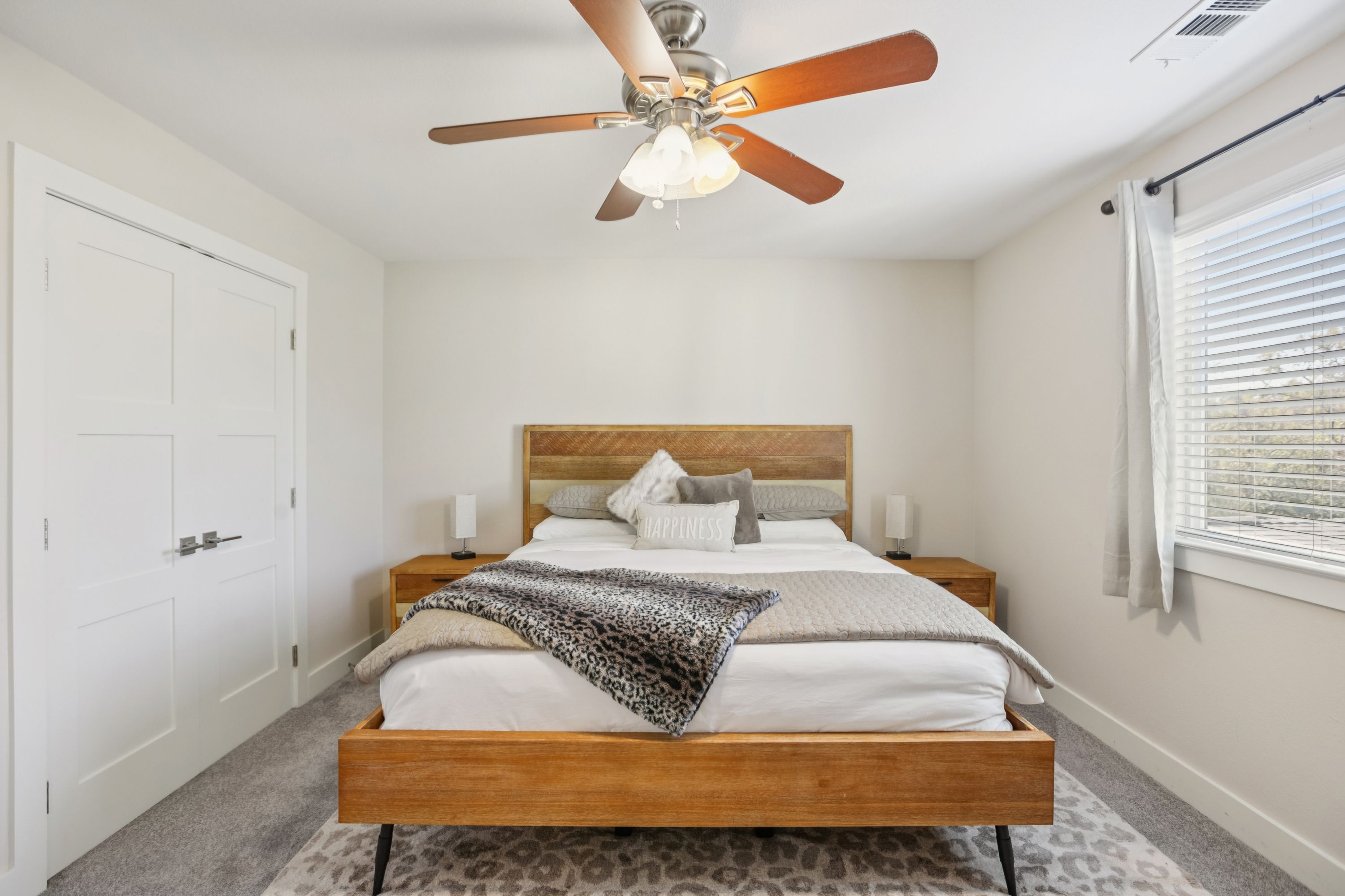 1206 Deloney Street Unit B