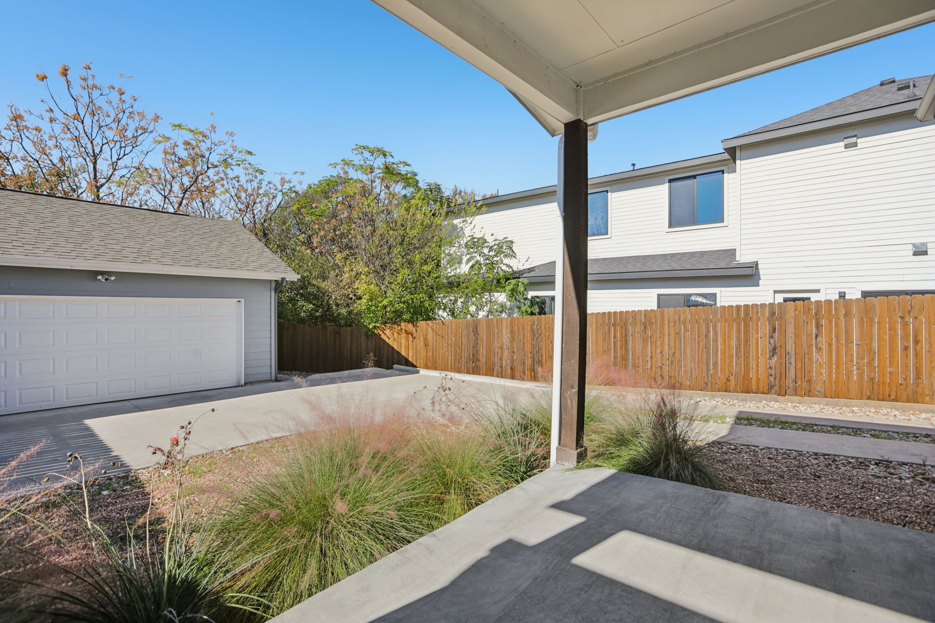 1206 Deloney Street Unit B