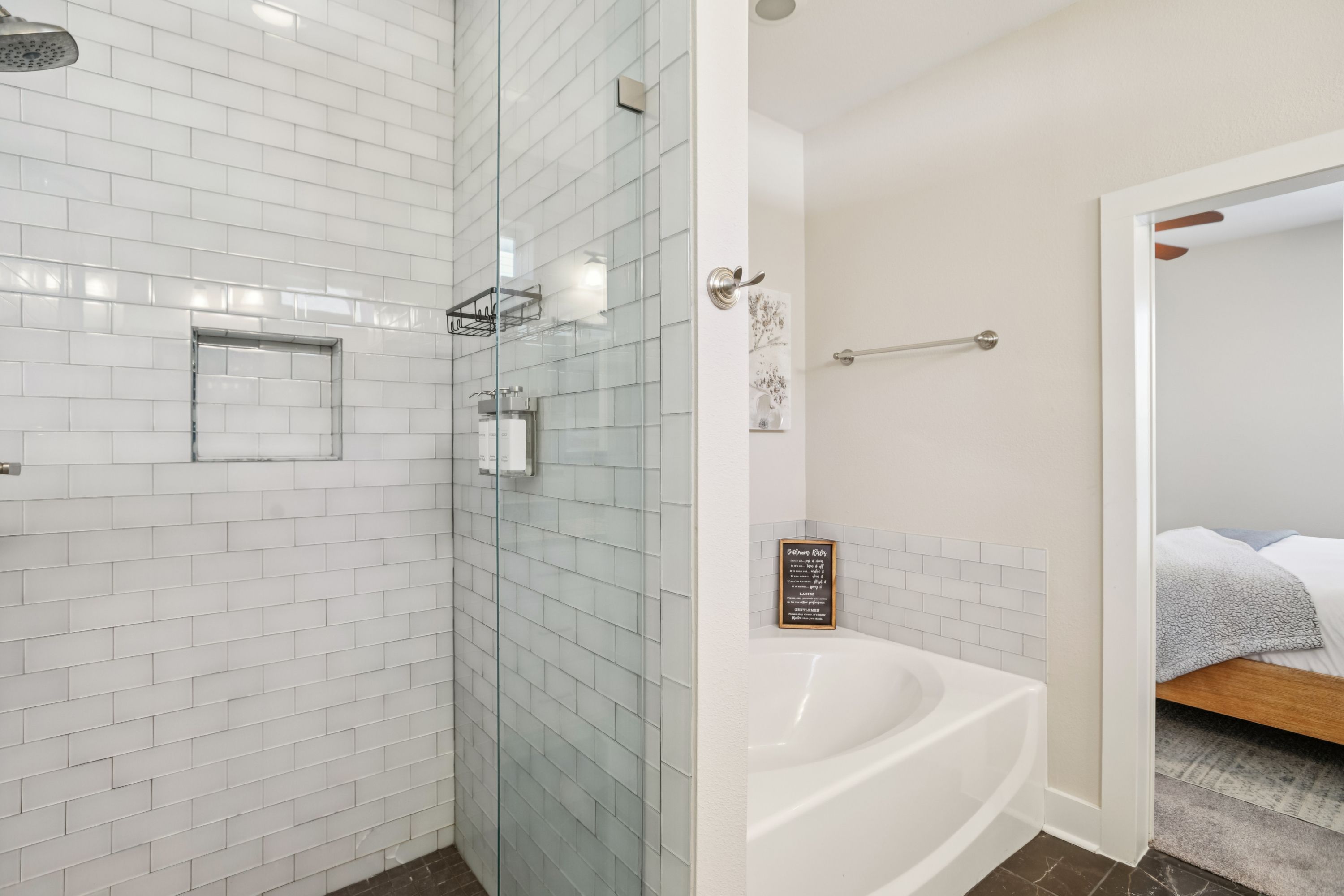 1206 Deloney Street Unit B