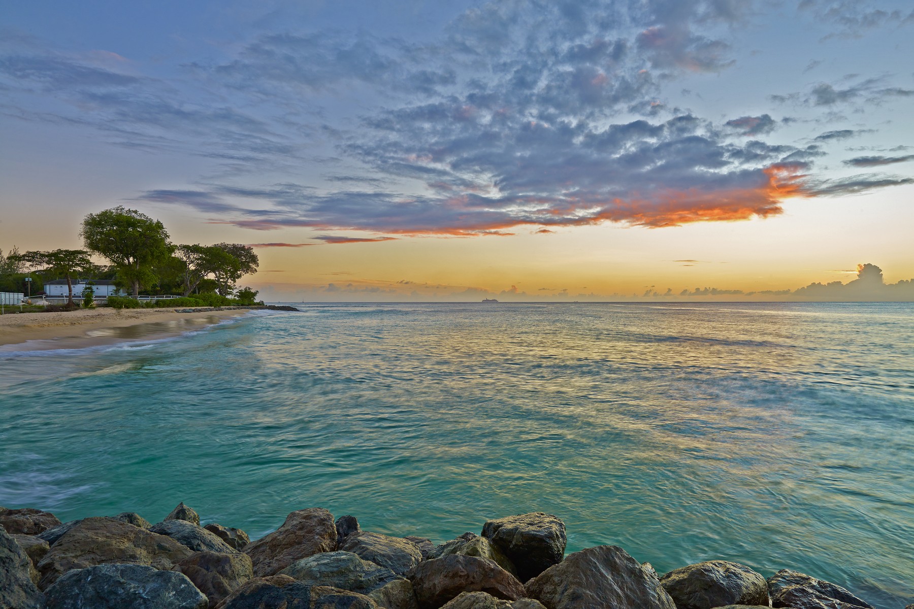 Holetown 