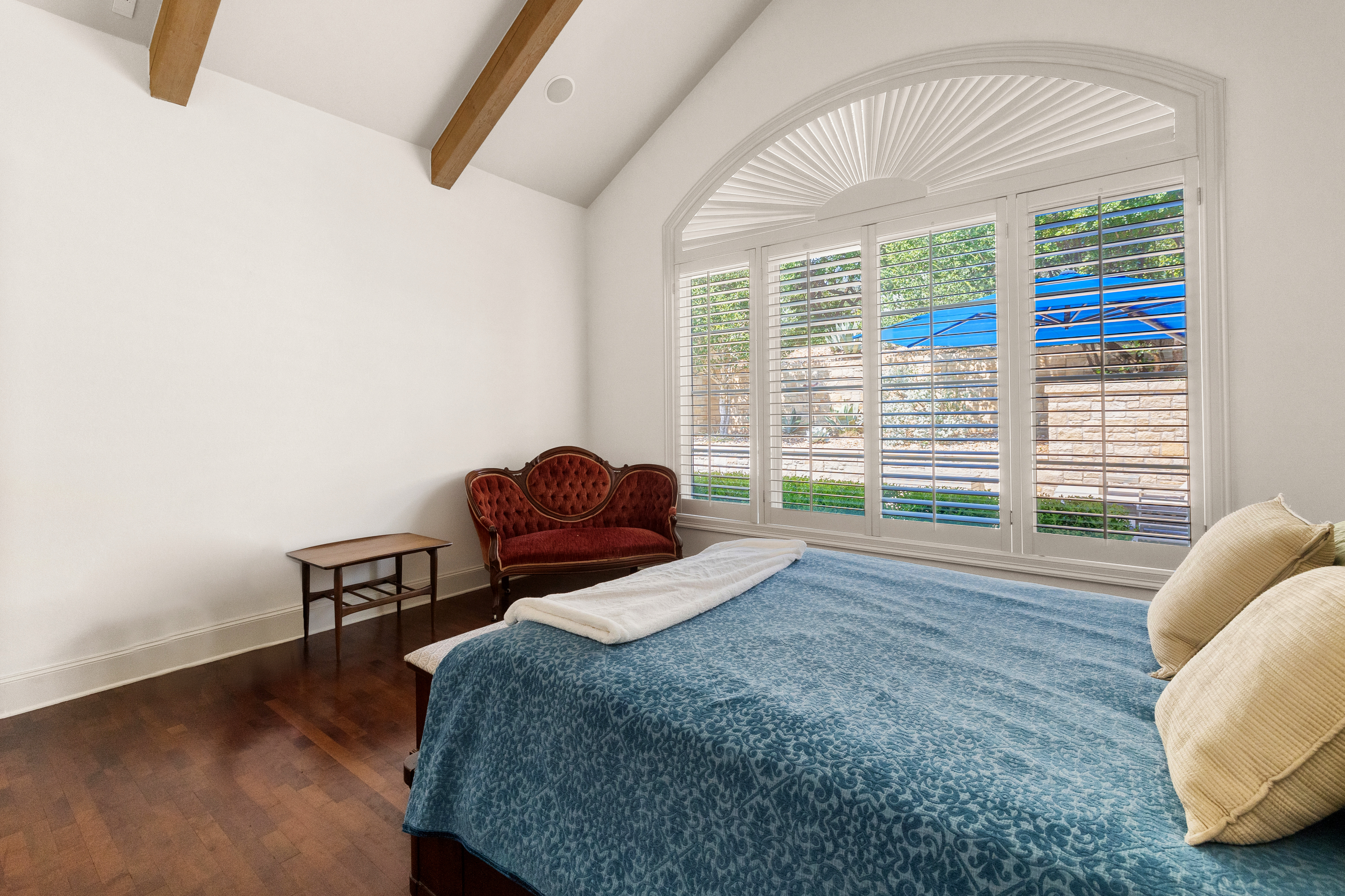 102 Laurel Valley Road 