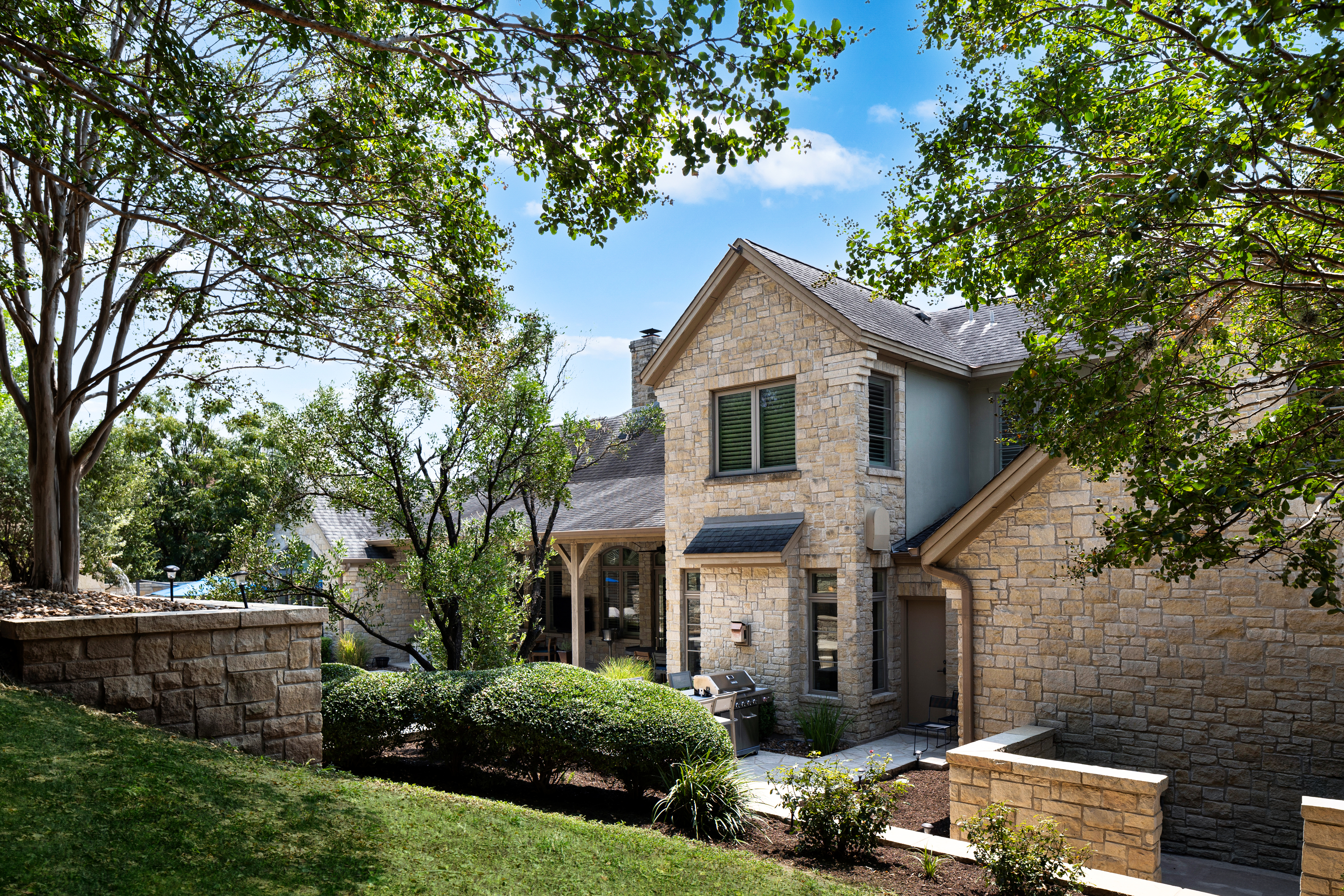 102 Laurel Valley Road 