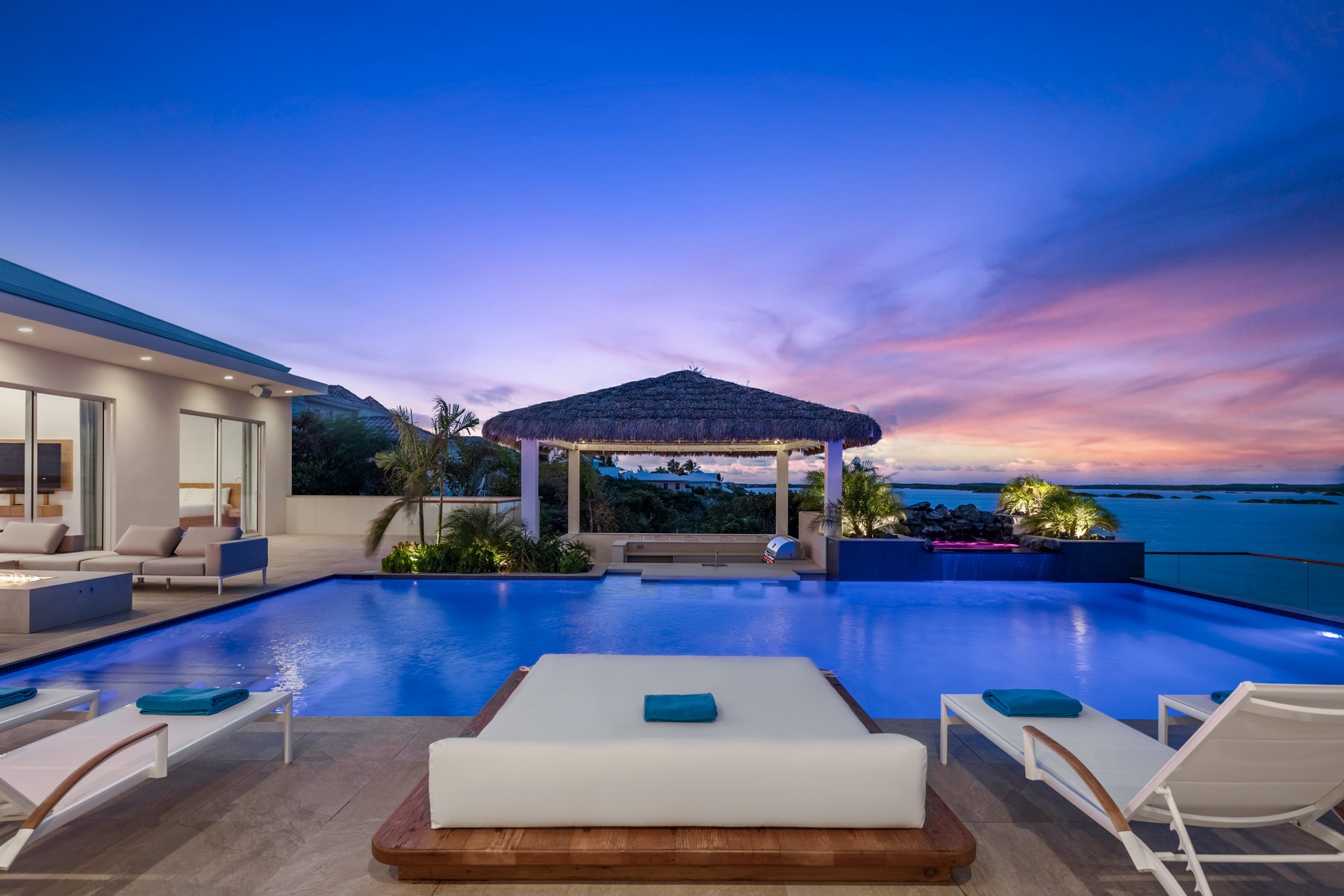 Ocean Breeze Villa, 245 Chalk Sound Drive