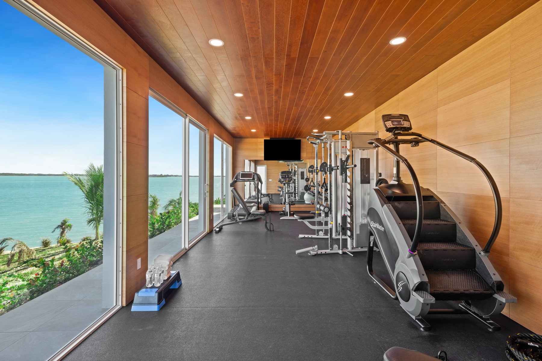 Ocean Breeze Villa, 245 Chalk Sound Drive