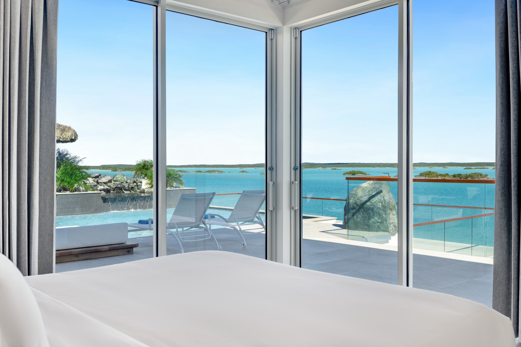 Ocean Breeze Villa, 245 Chalk Sound Drive