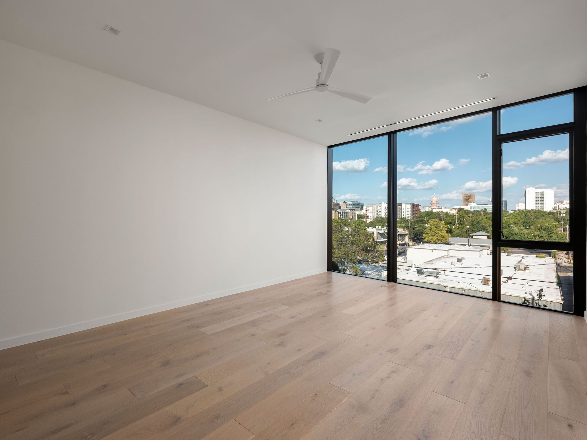 1006 Baylor Street 301