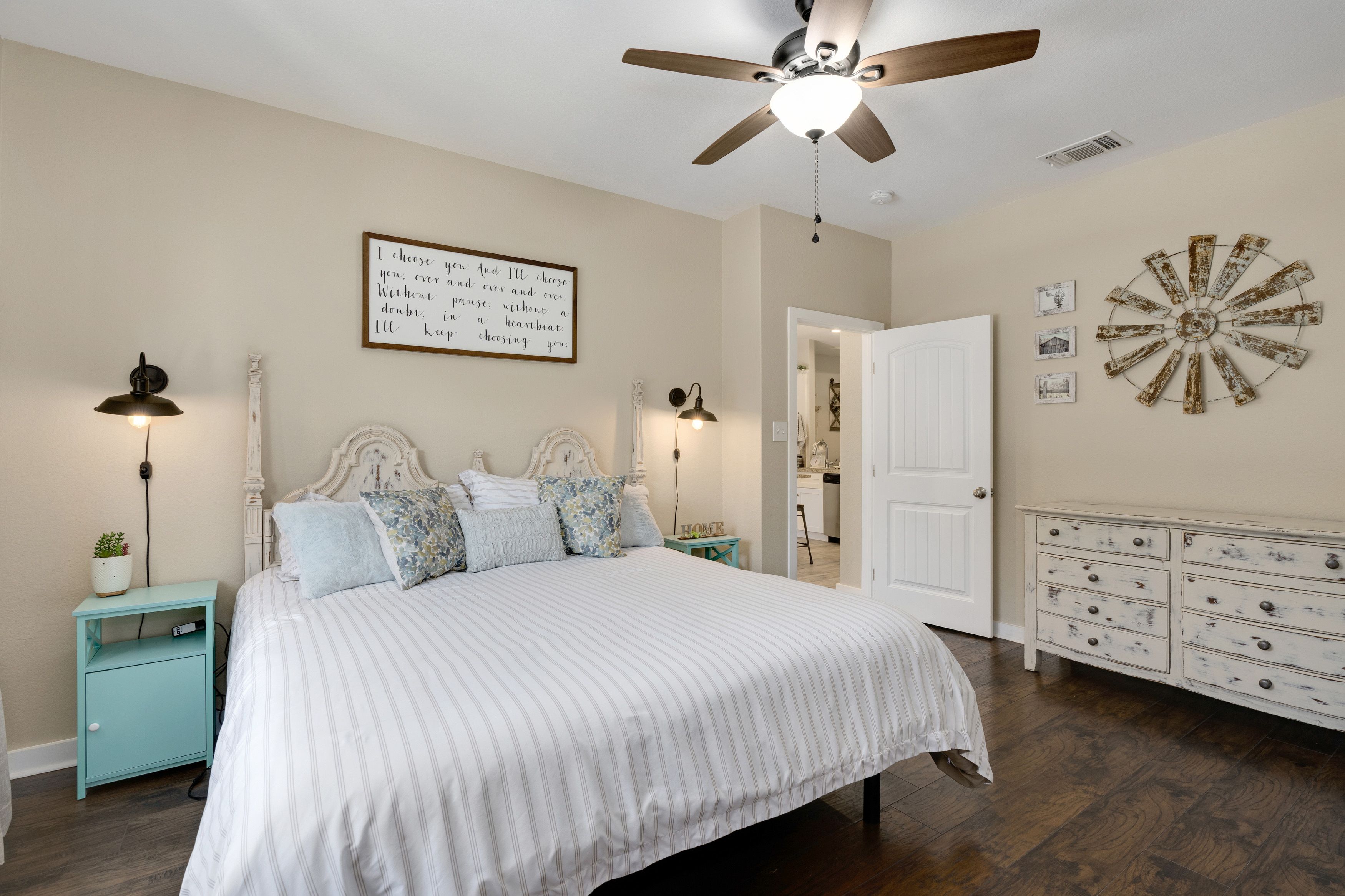2645 Rocky Ridge Loop