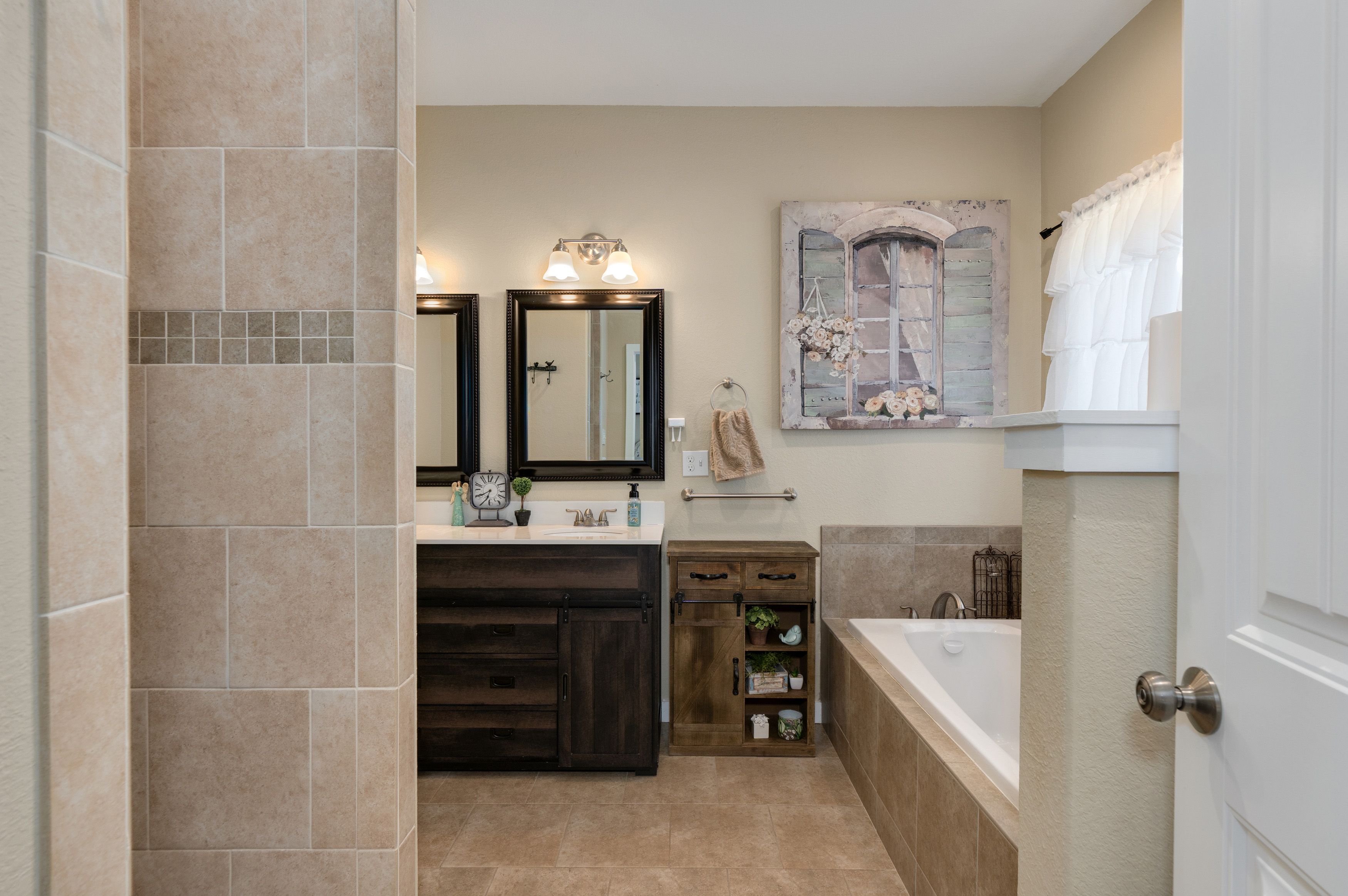 2645 Rocky Ridge Loop