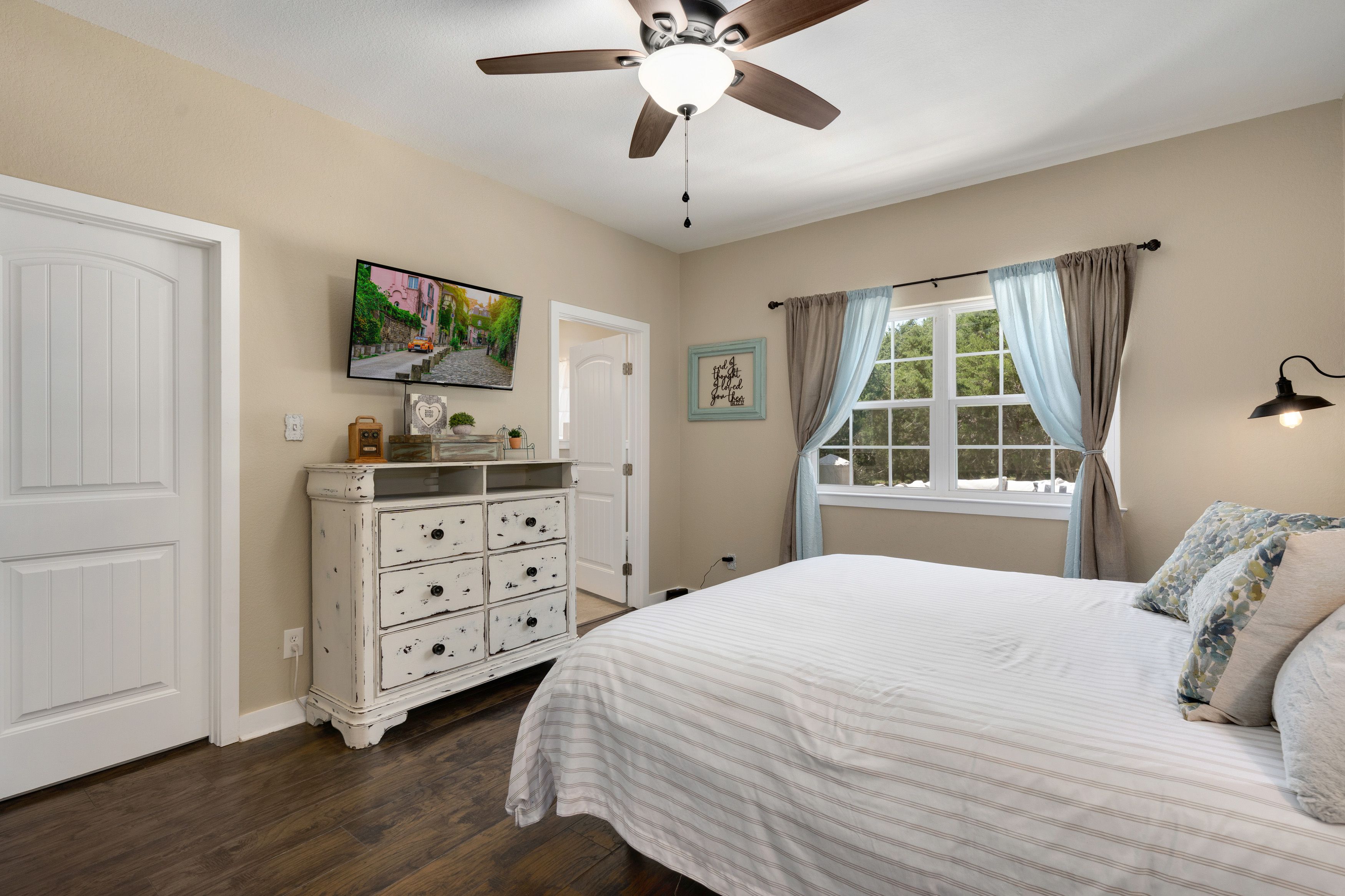2645 Rocky Ridge Loop